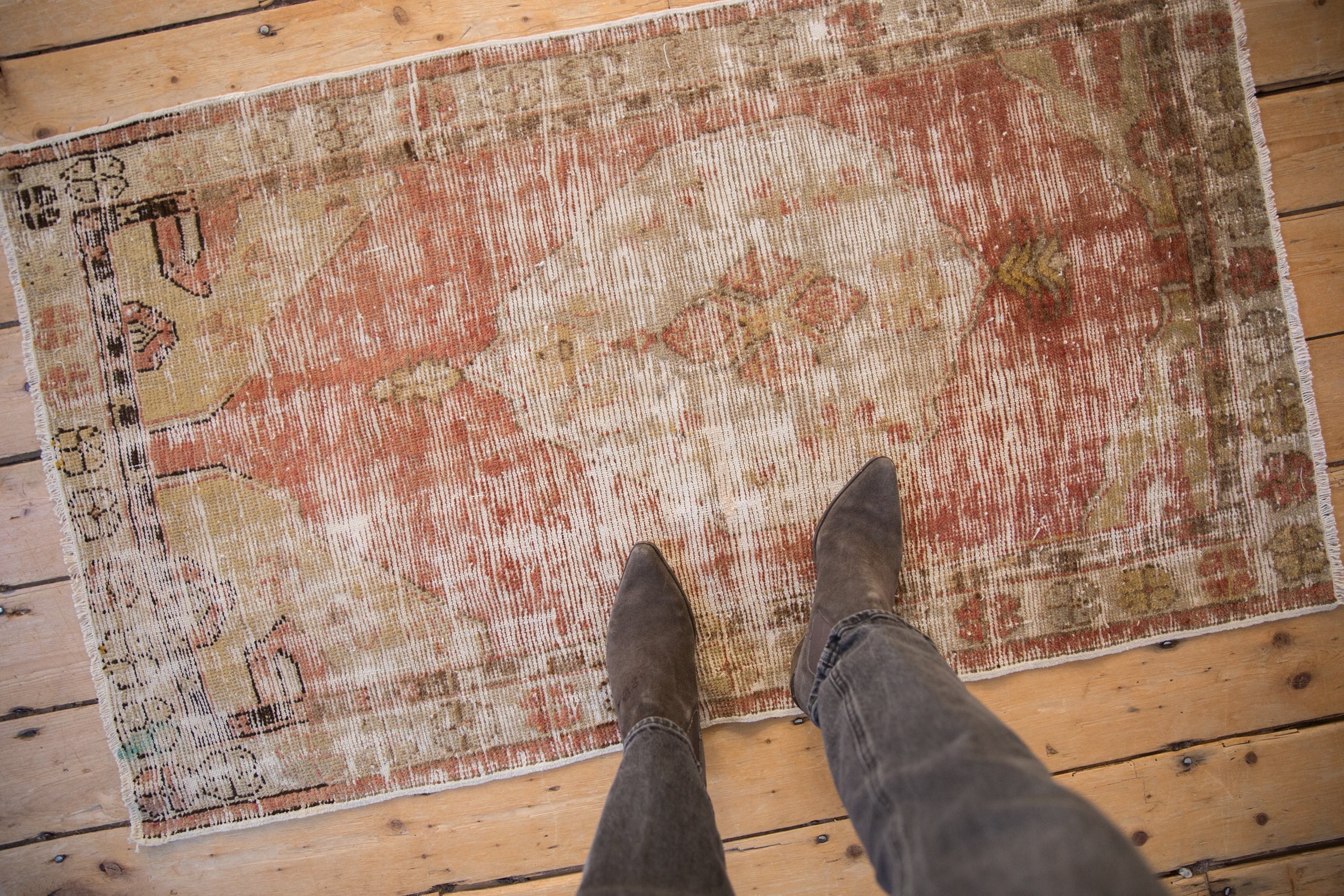 2.5x4.5 Vintage Distressed Oushak Rug - Image 2