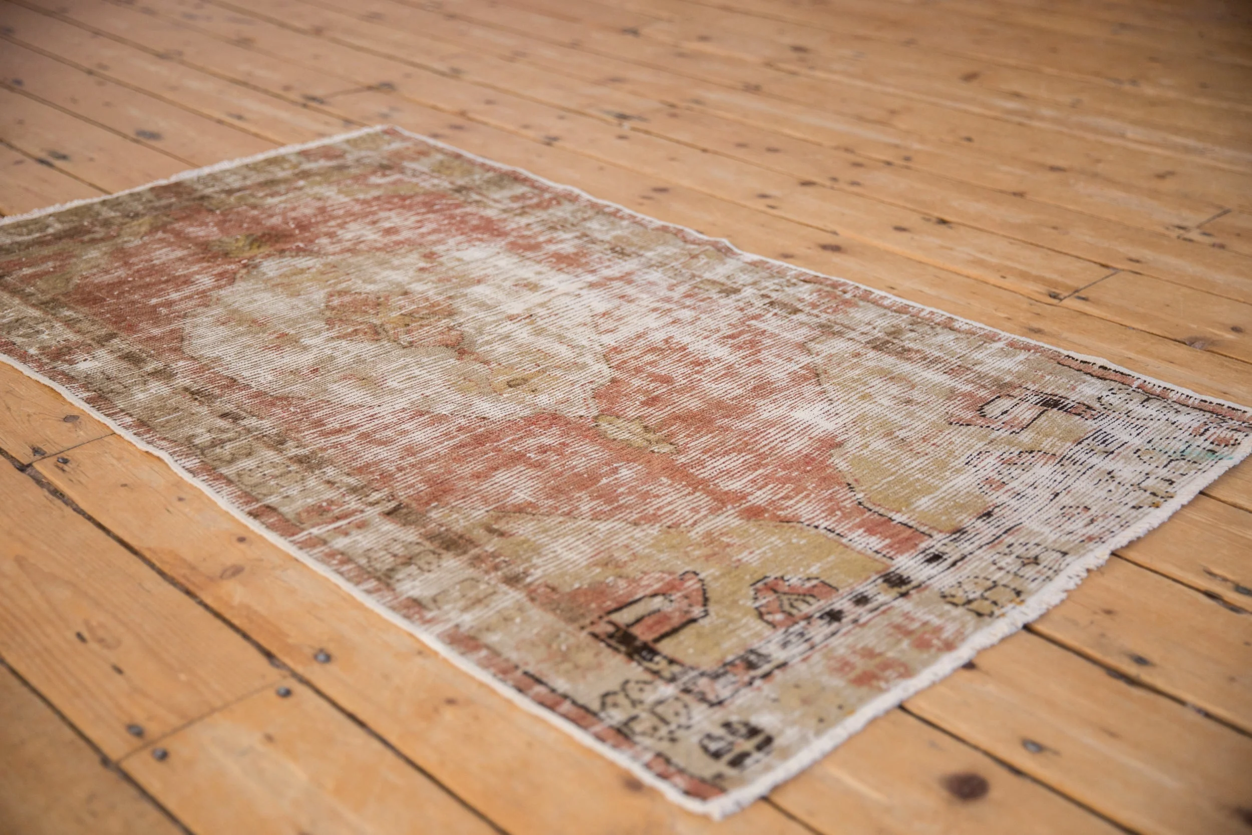 2.5x4.5 Vintage Distressed Oushak Rug - Image 4