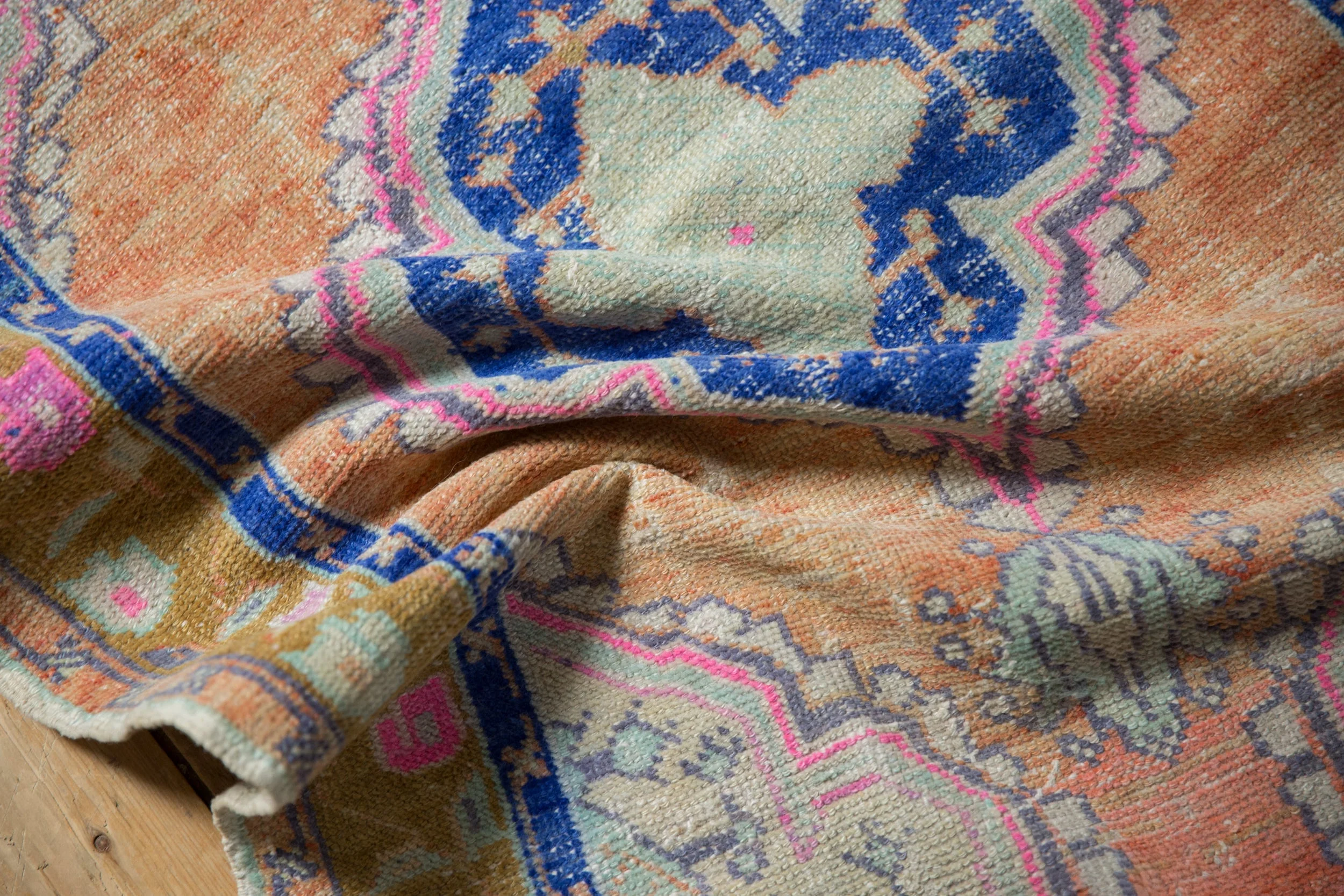 2.5x4.5 Vintage Distressed Oushak Rug - Image 10