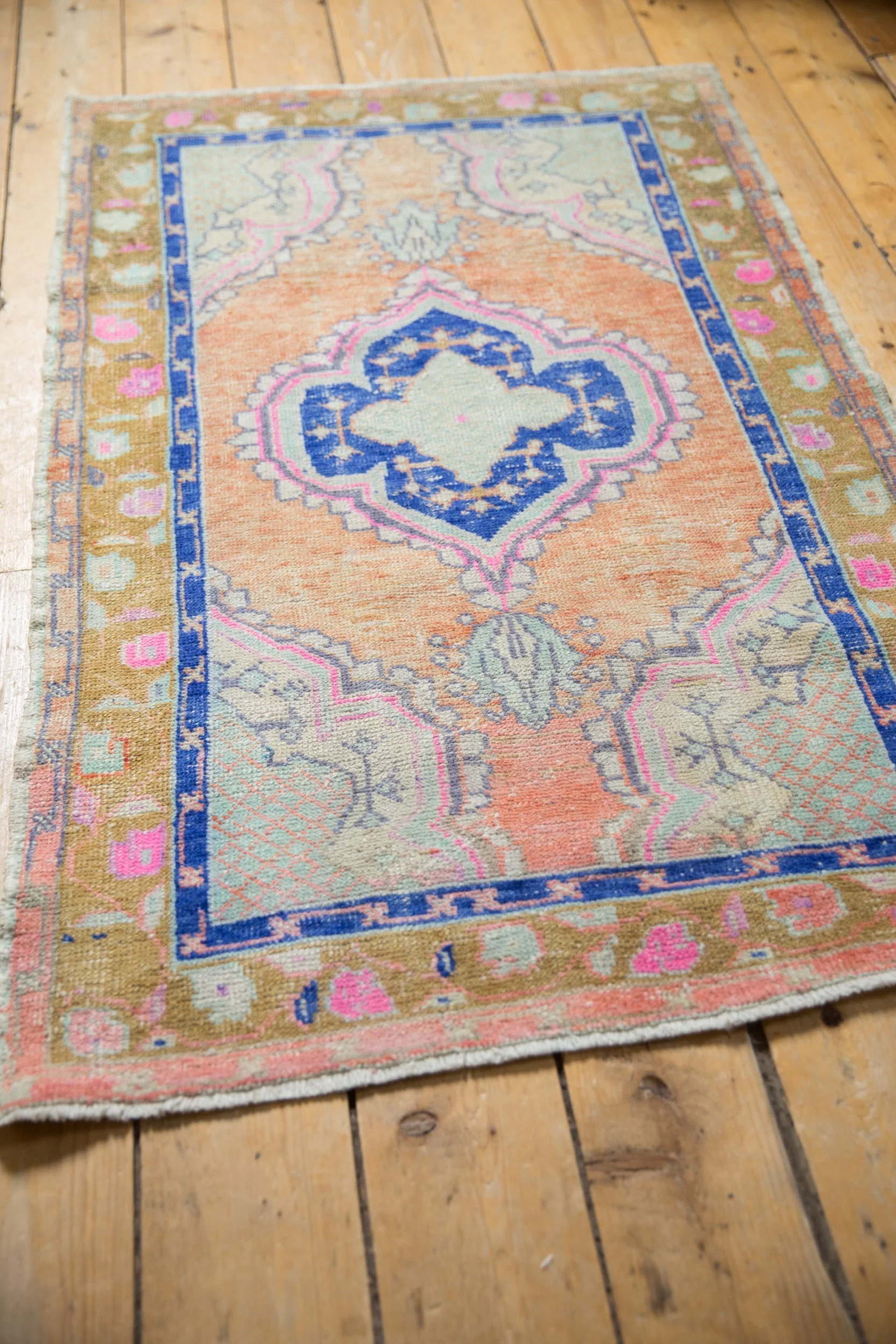 2.5x4.5 Vintage Distressed Oushak Rug - Image 8