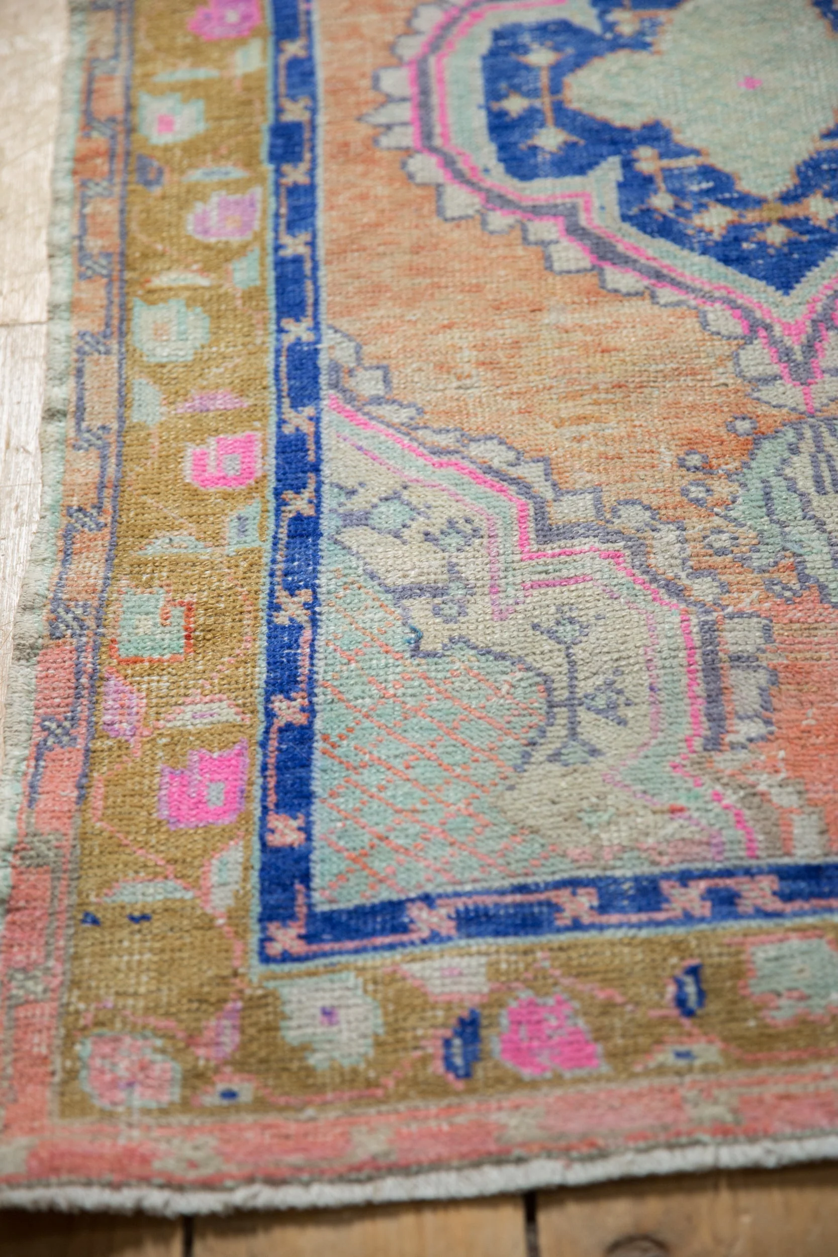 2.5x4.5 Vintage Distressed Oushak Rug - Image 9
