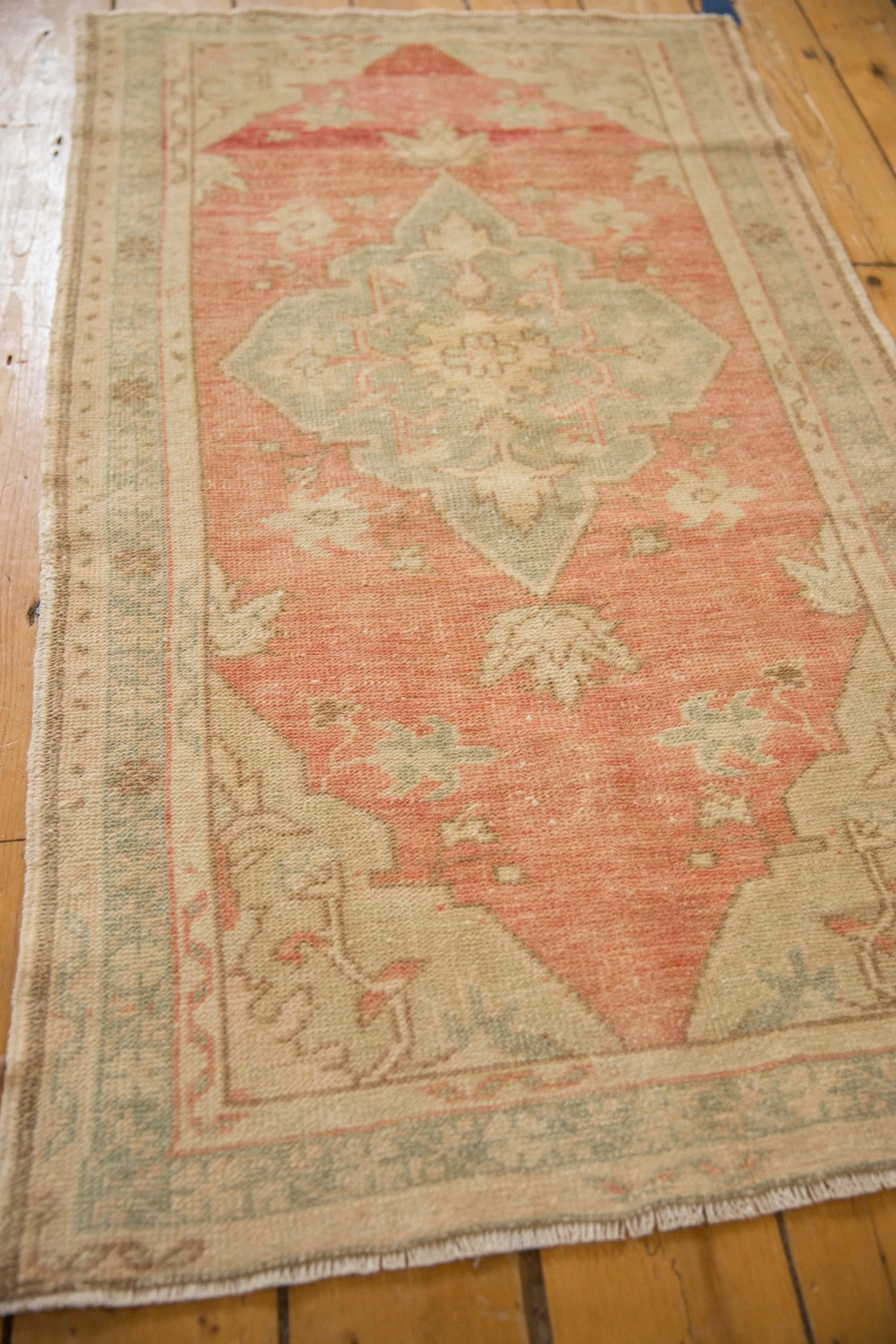2.5x4.5 Vintage Distressed Oushak Rug - Image 6
