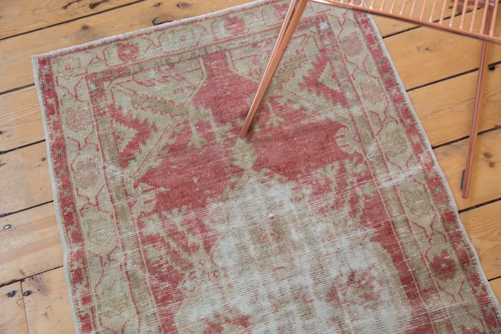 2.5x4.5 Vintage Distressed Oushak Rug - Image 12