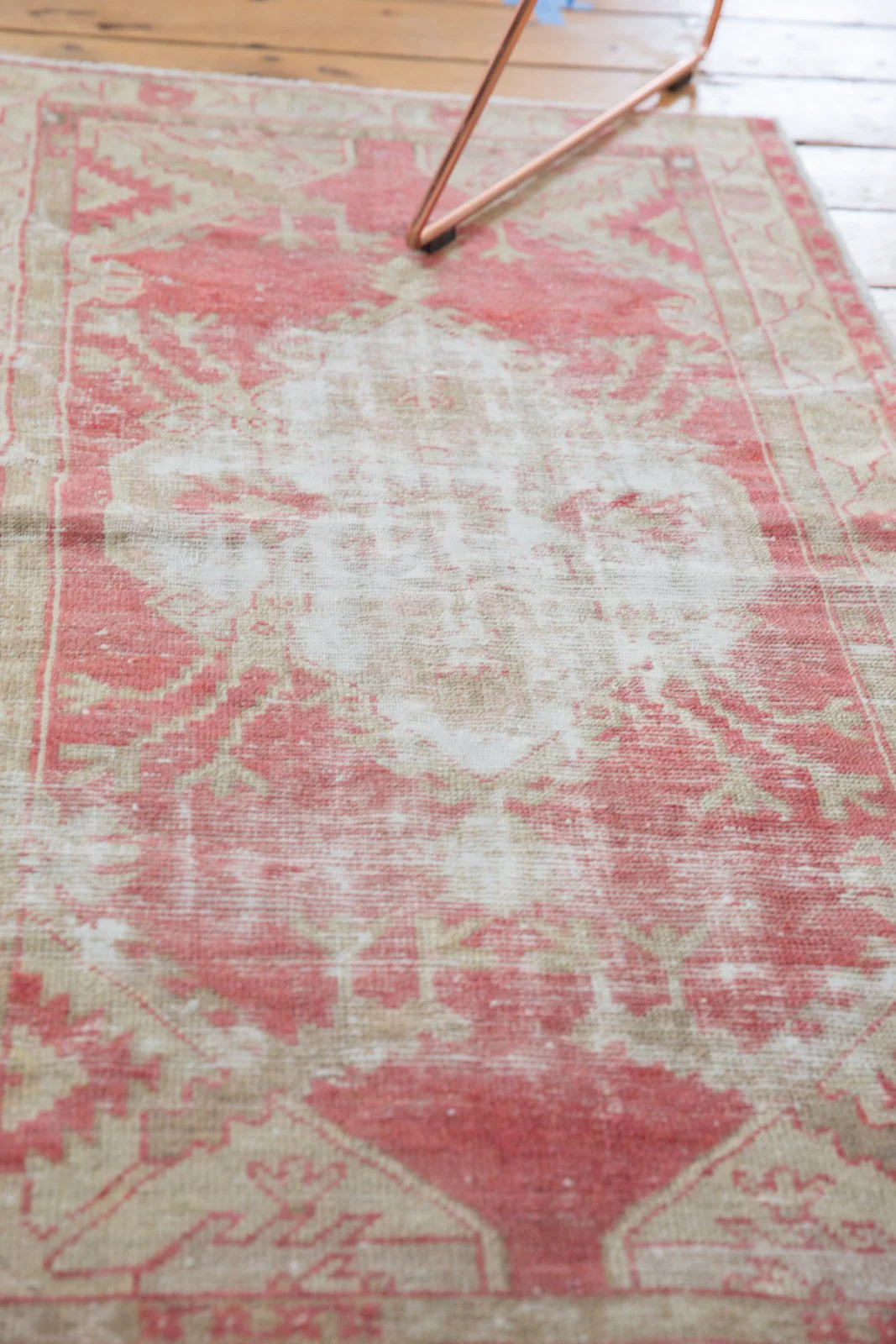 2.5x4.5 Vintage Distressed Oushak Rug - Image 9