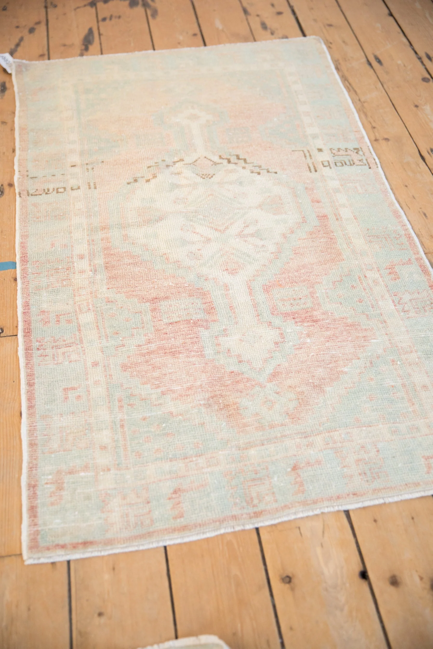 2.5x4.5 Vintage Distressed Oushak Rug - Image 4
