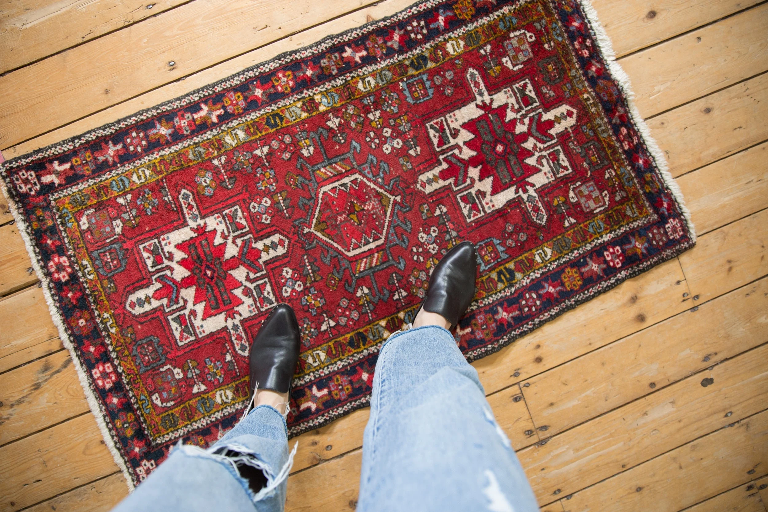 2.5x4.5 Vintage Fine Karaja Rug - Image 2