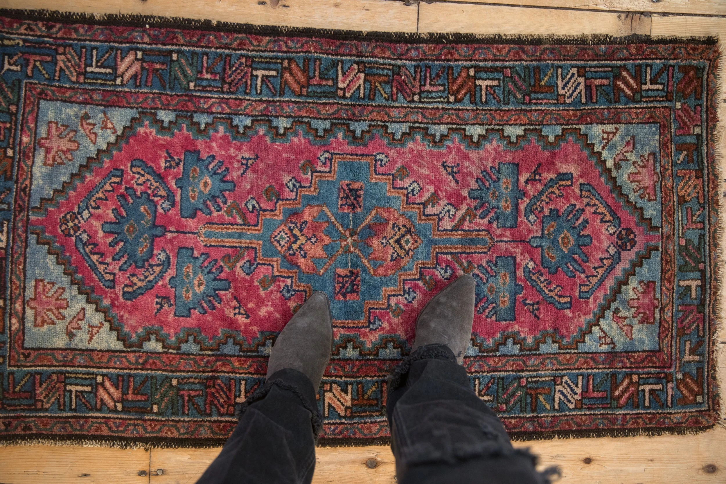 2.5x4.5 Vintage Mehriban Rug - Image 2