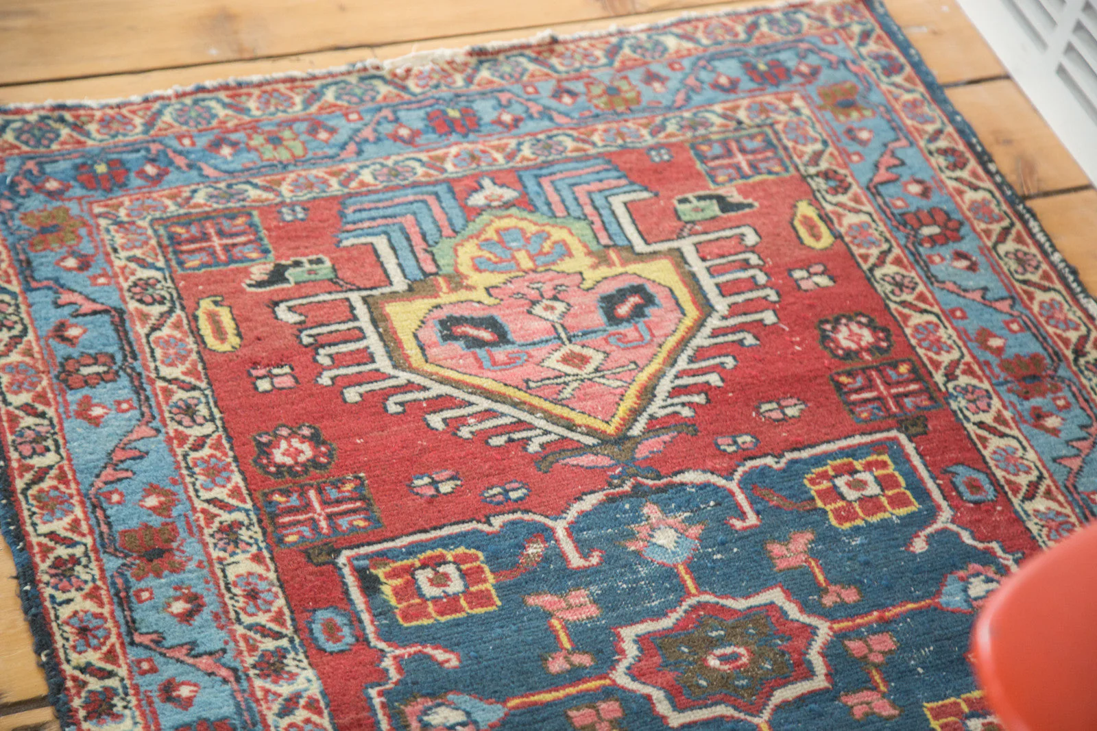 2.5x4 Distressed Heriz Rug - Image 5
