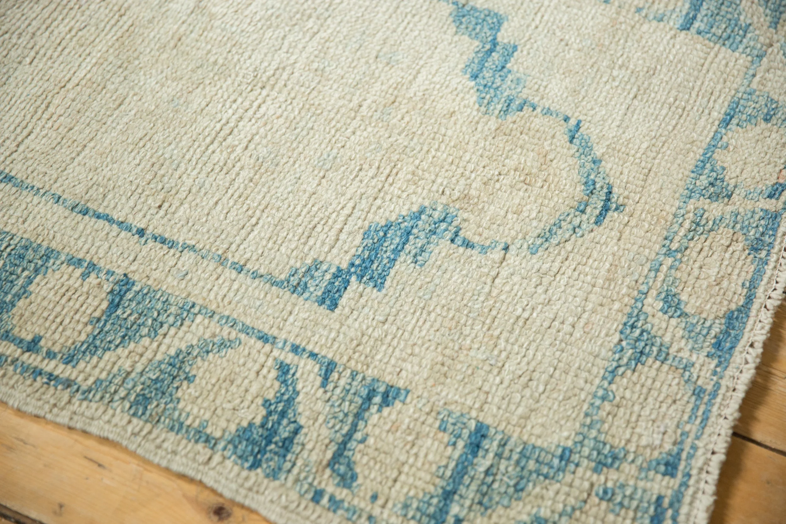 2.5x4 Distressed Oushak Rug - Image 5