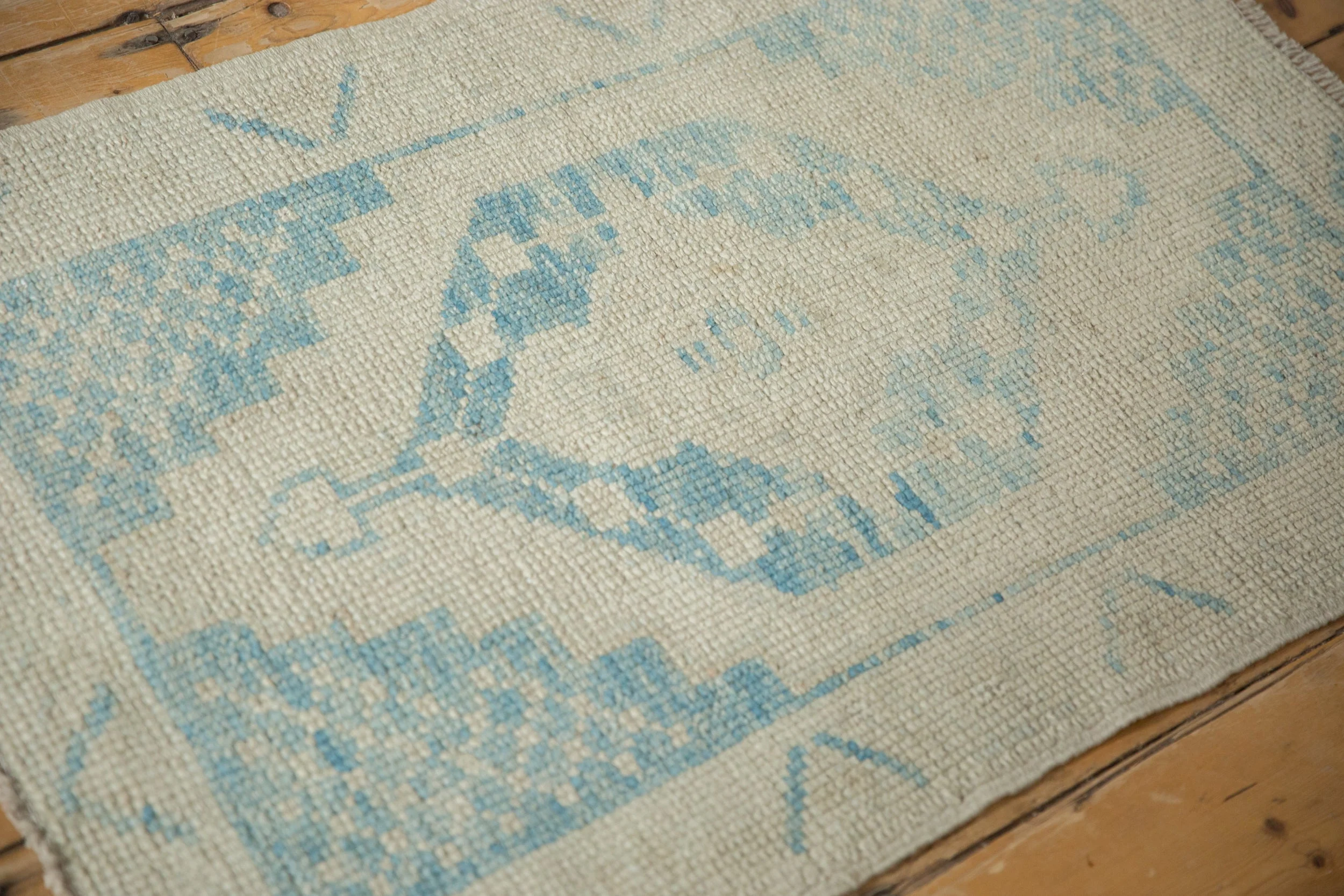 2.5x4 Distressed Oushak Rug - Image 5