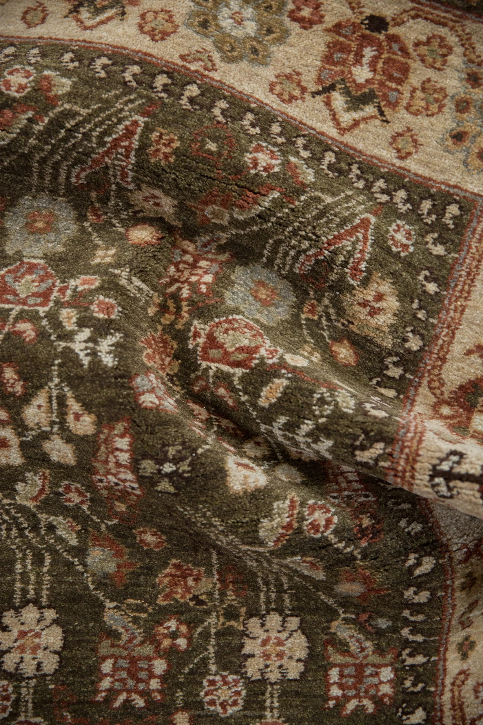2.5x4 Vintage Armenian Hamadan Design Rug - Image 7