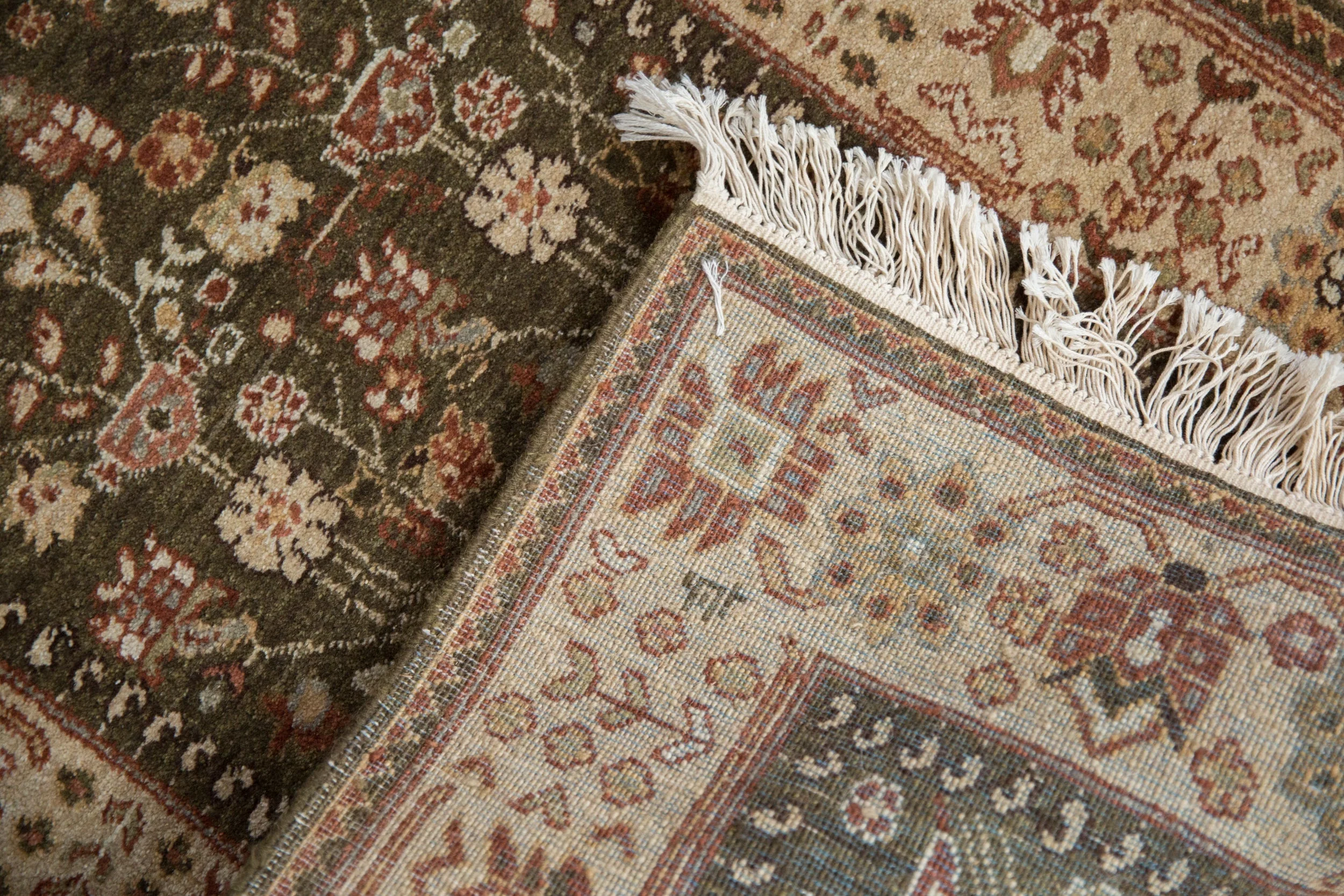 2.5x4 Vintage Armenian Hamadan Design Rug - Image 8