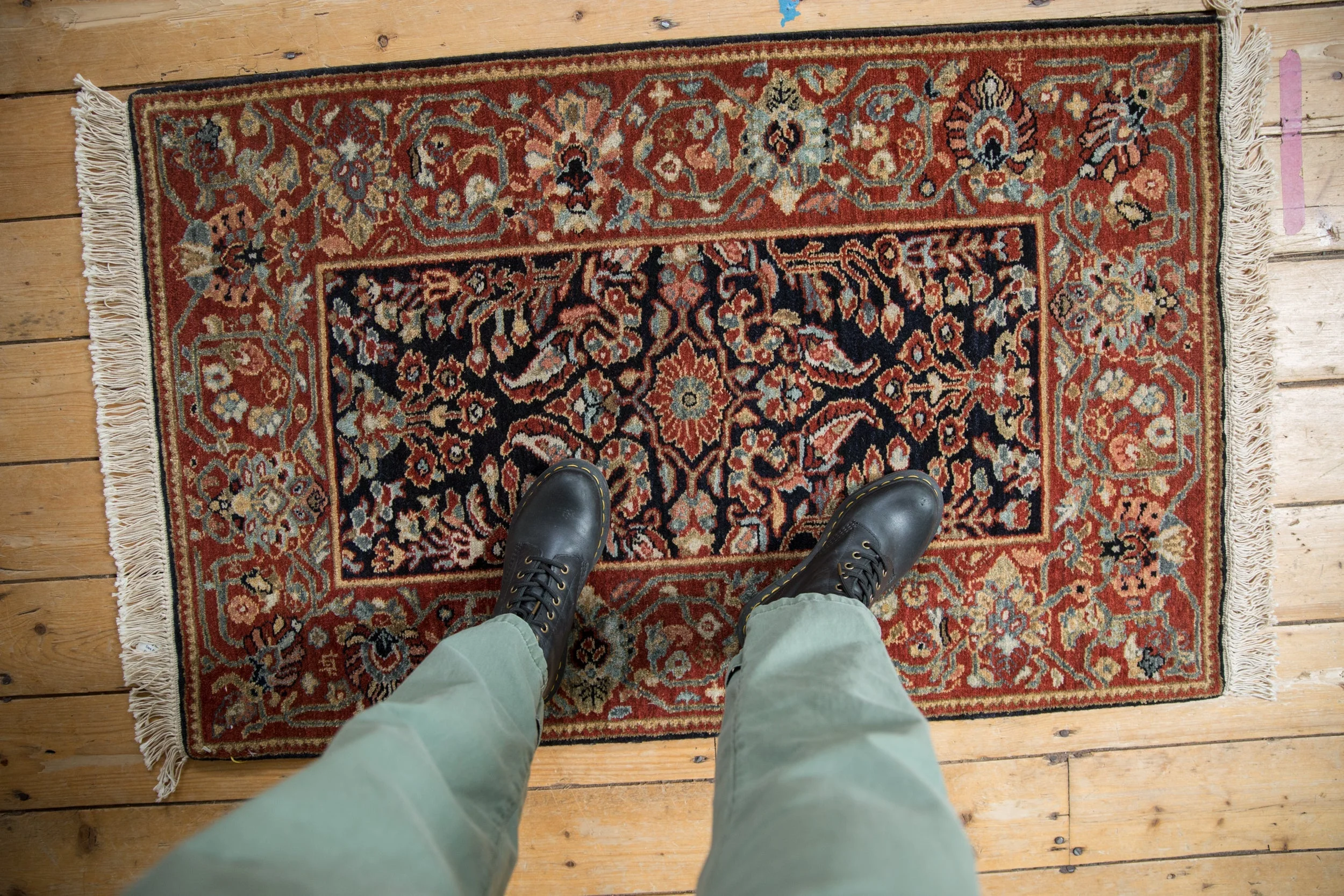 2.5x4 Vintage Armenian Hamadan Design Rug - Image 2
