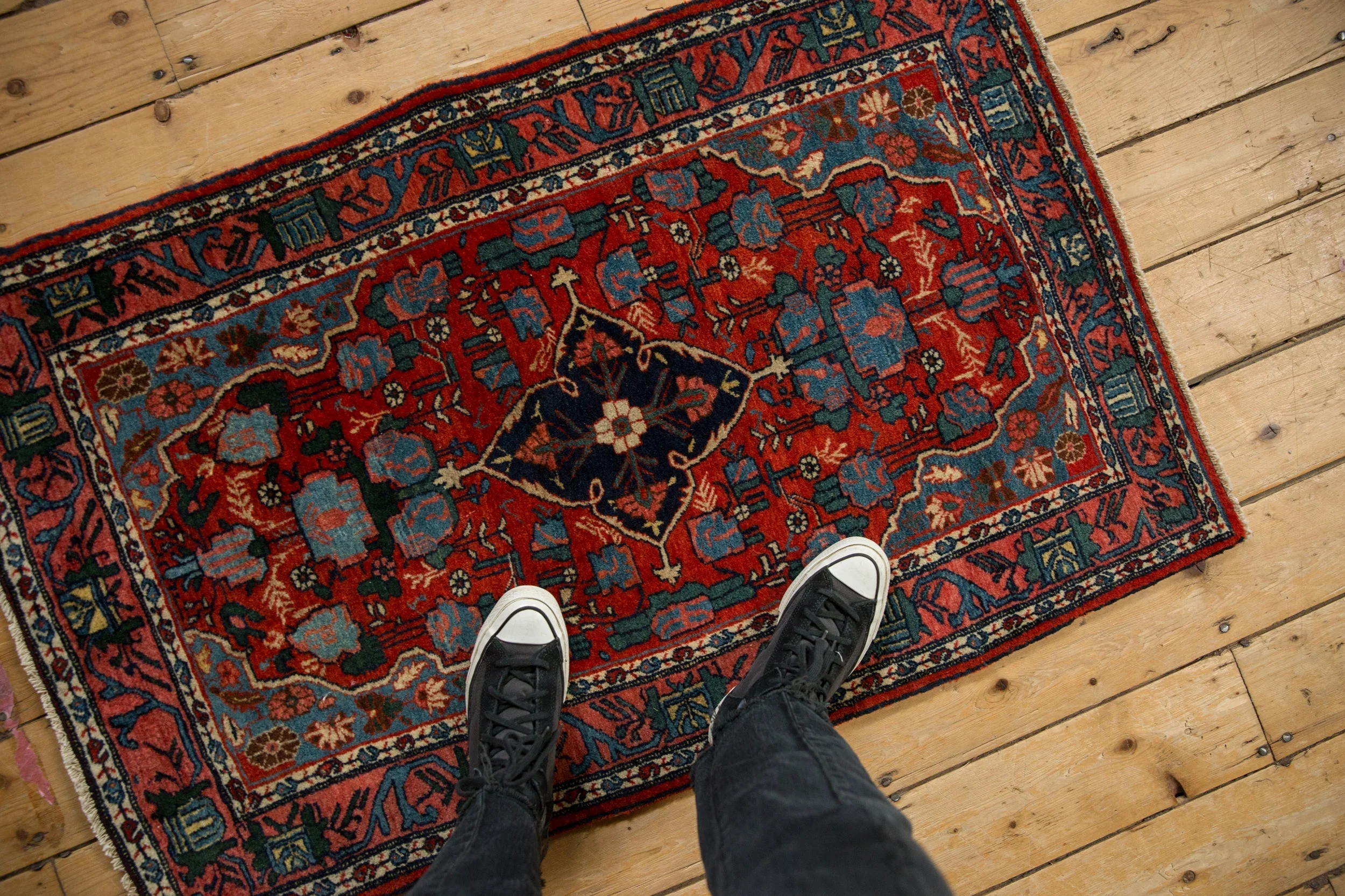 2.5x4 Vintage Bijar Rug - Image 2