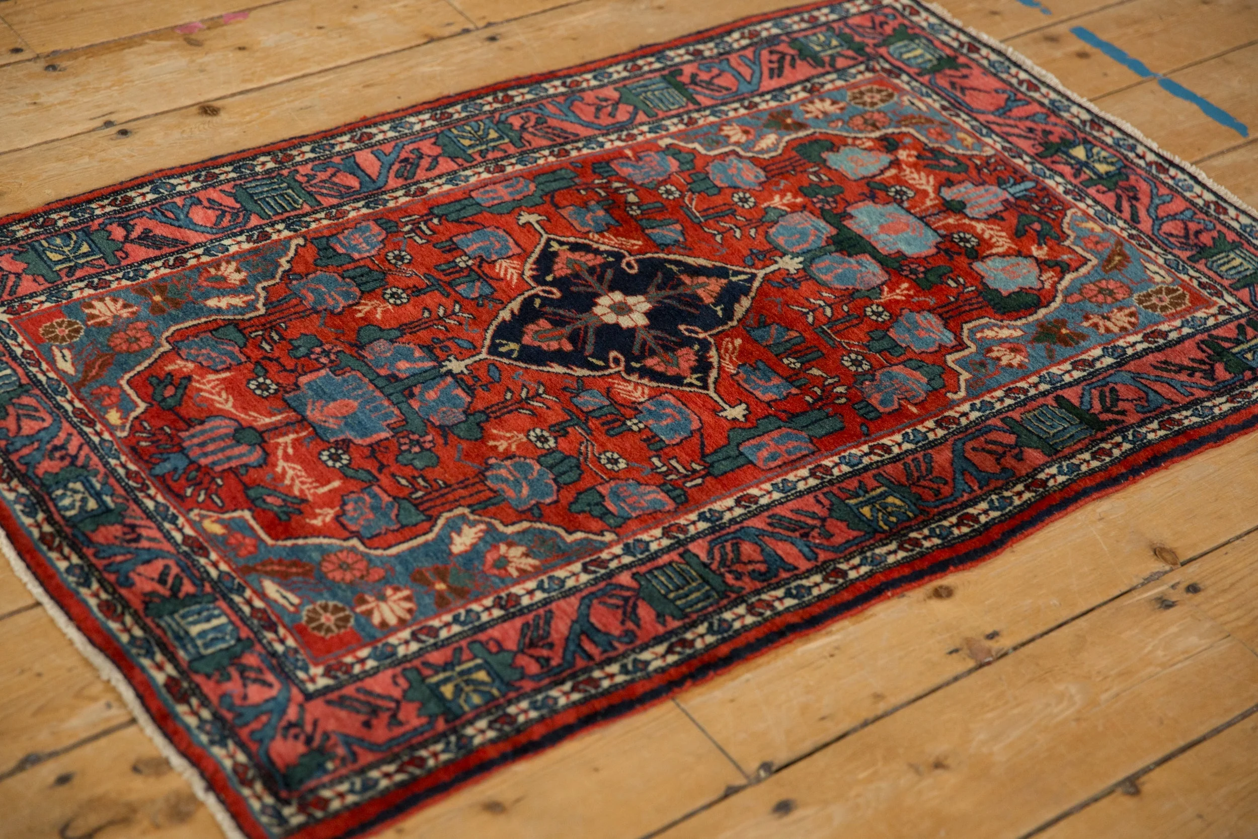 2.5x4 Vintage Bijar Rug - Image 5