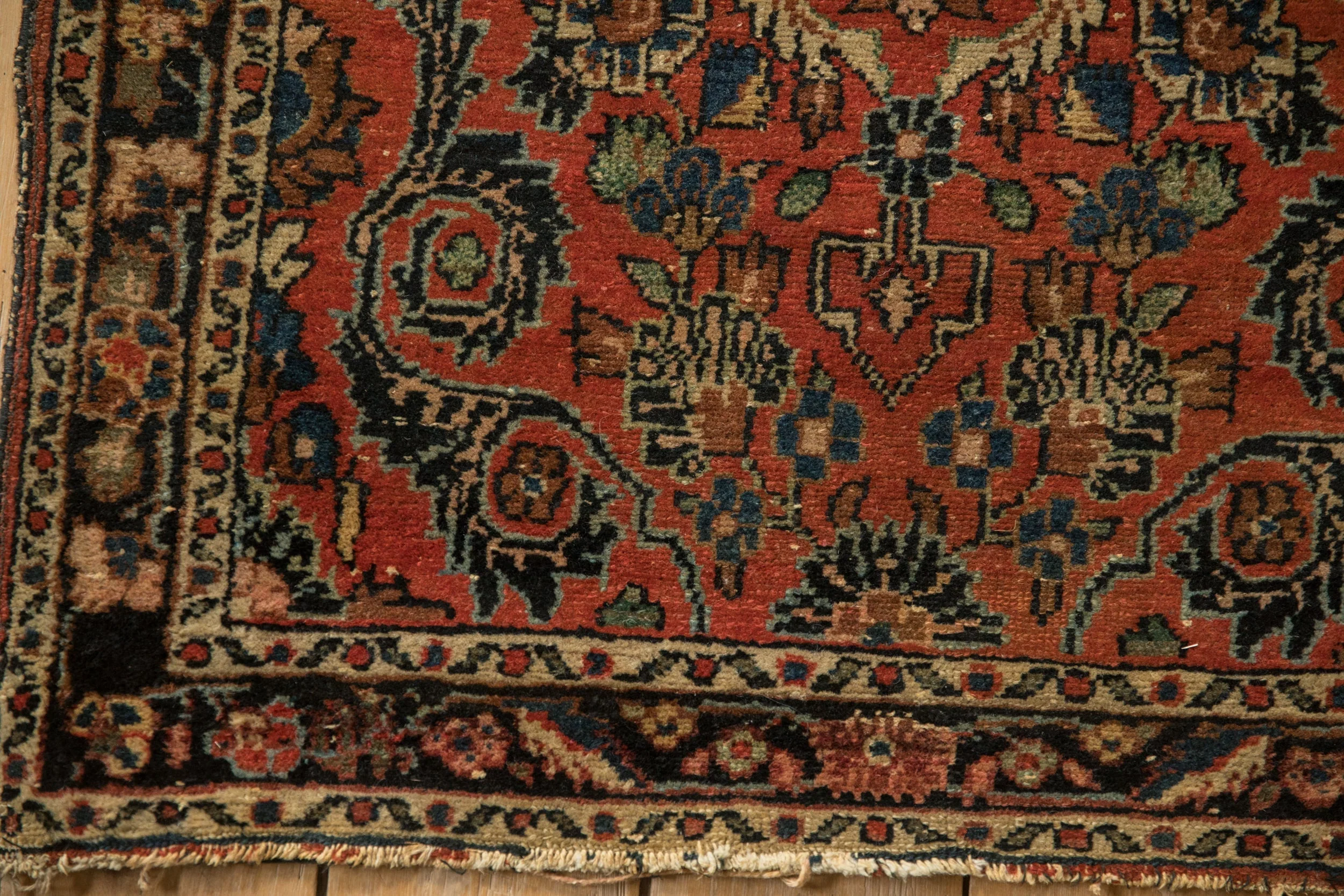 2.5x4 Vintage Dargezine Rug - Image 6