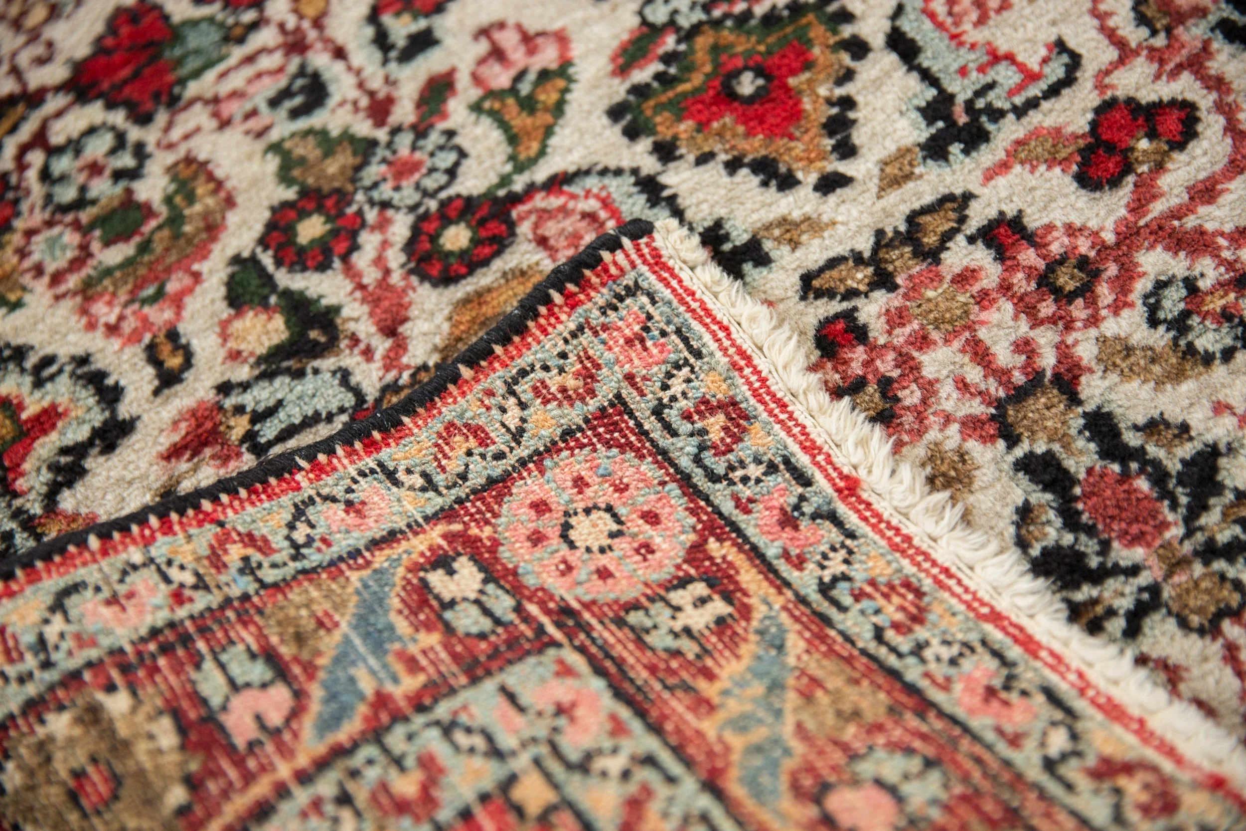 2.5x4 Vintage Dargezine Rug - Image 8