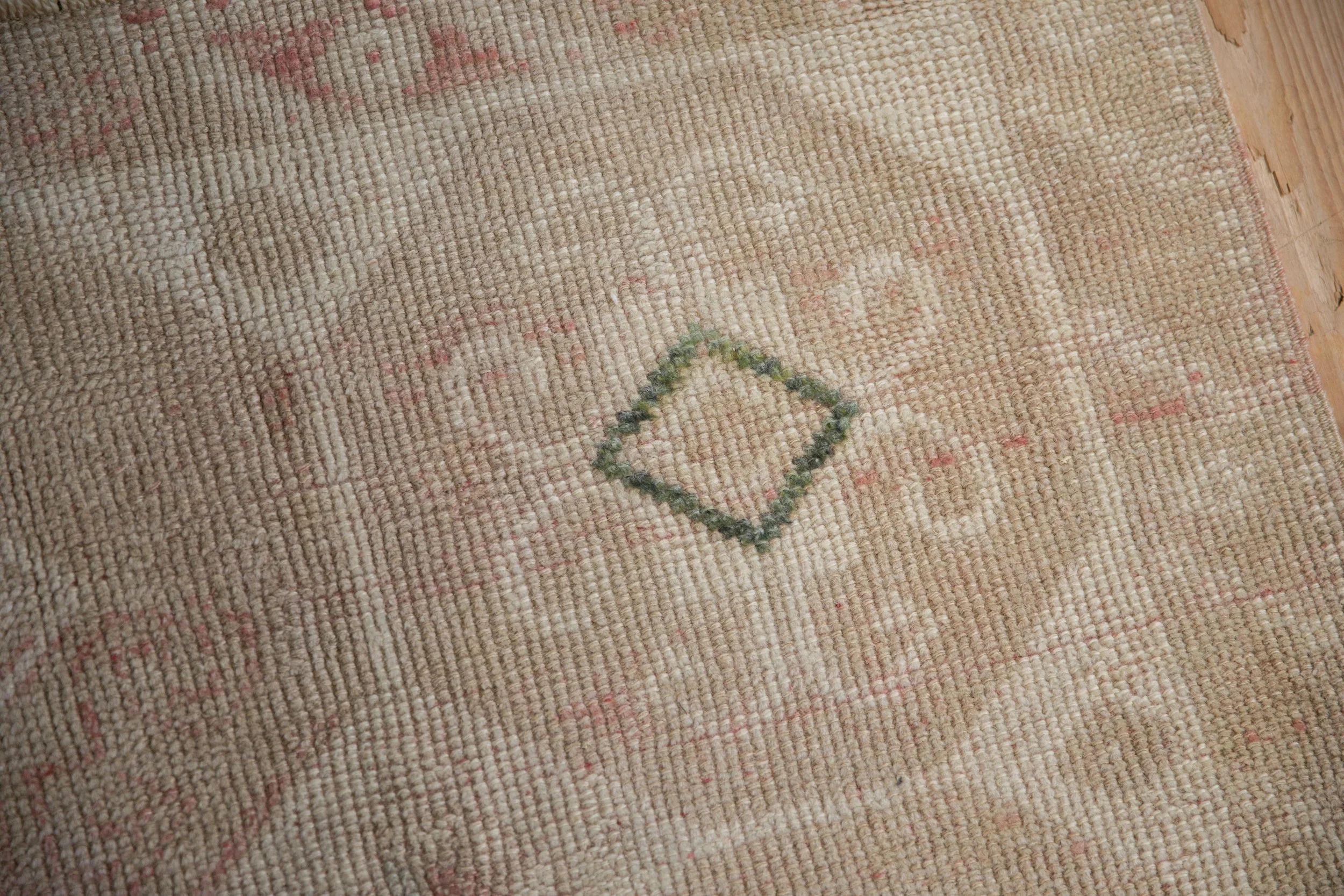 2.5x4 Vintage Distressed Dosemealti Rug - Image 10