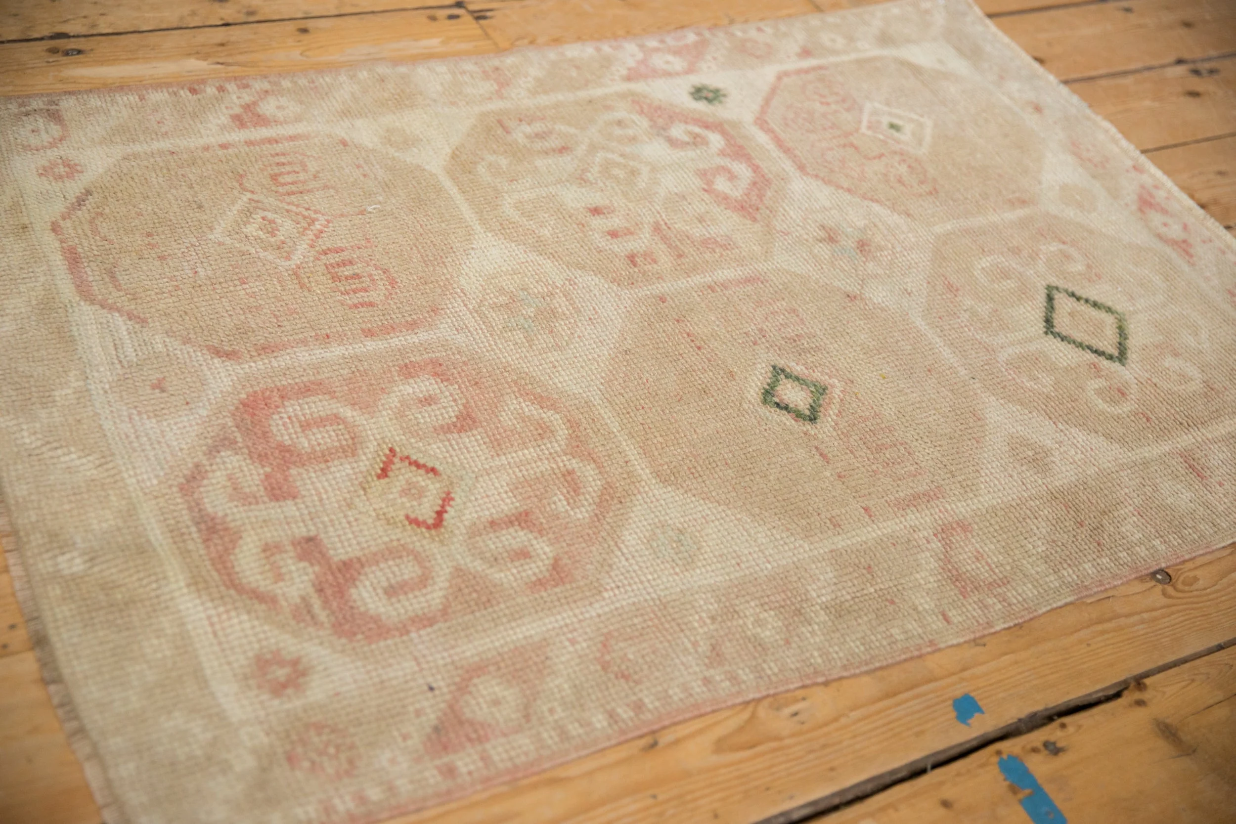2.5x4 Vintage Distressed Dosemealti Rug - Image 6