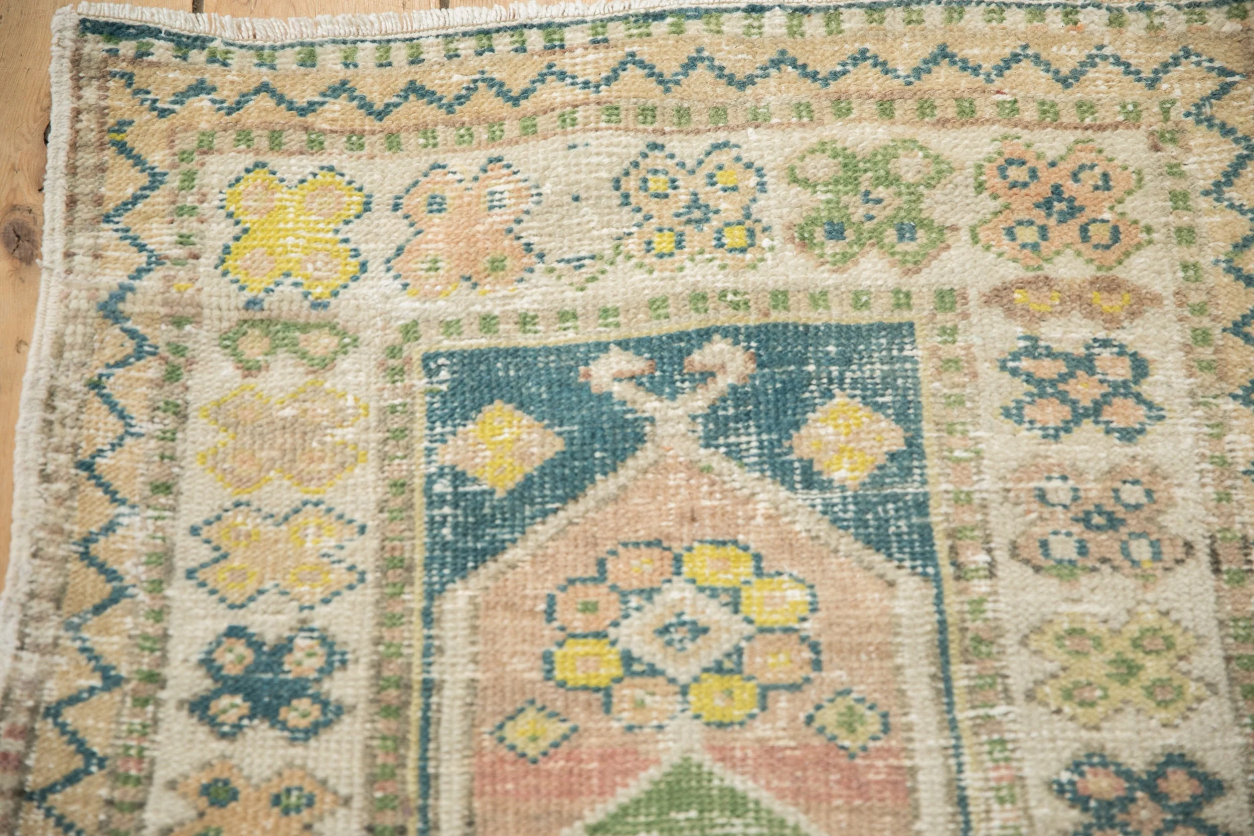2.5x4 Vintage Distressed Oushak Rug - Image 7
