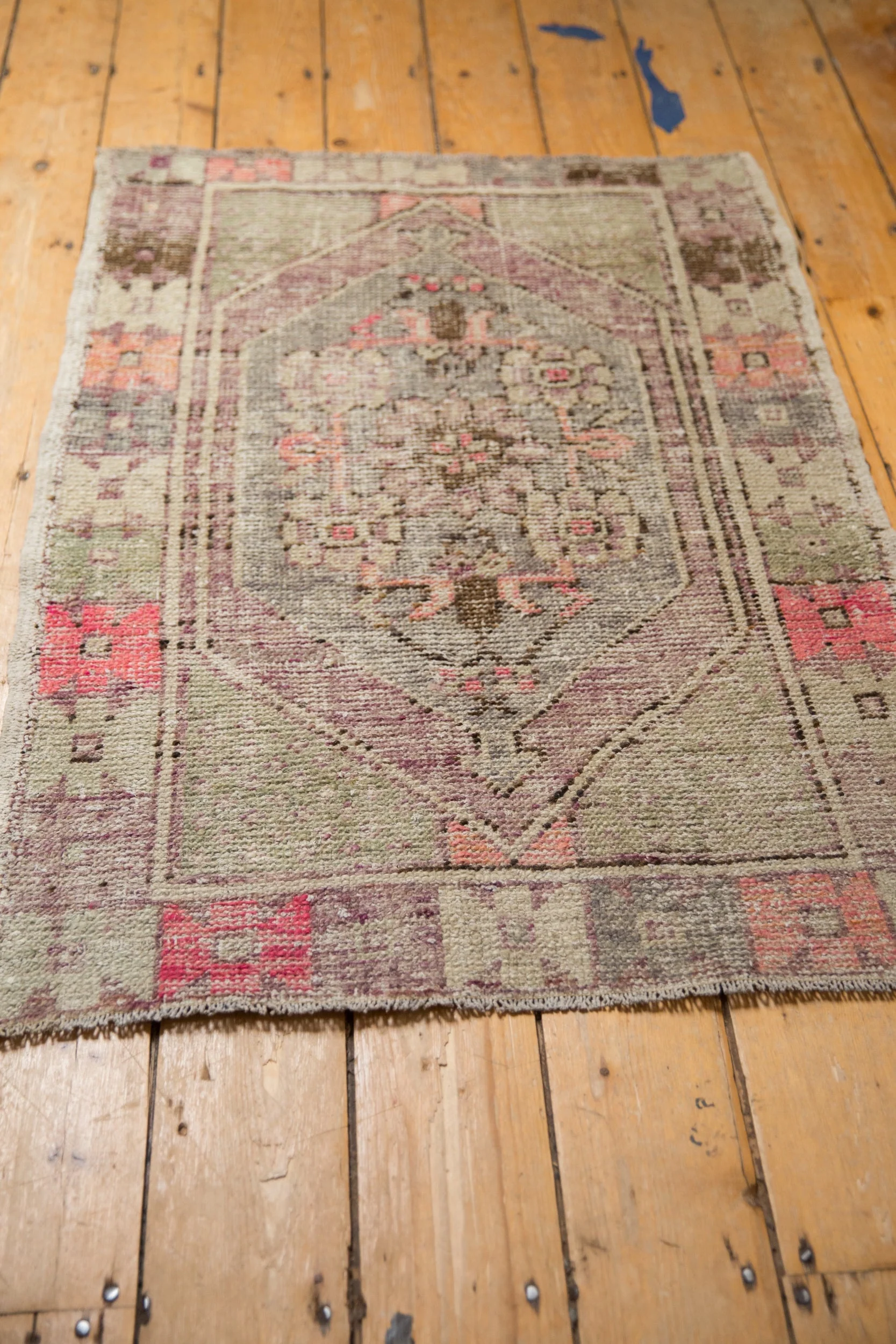 2.5x4 Vintage Distressed Oushak Rug - Image 6
