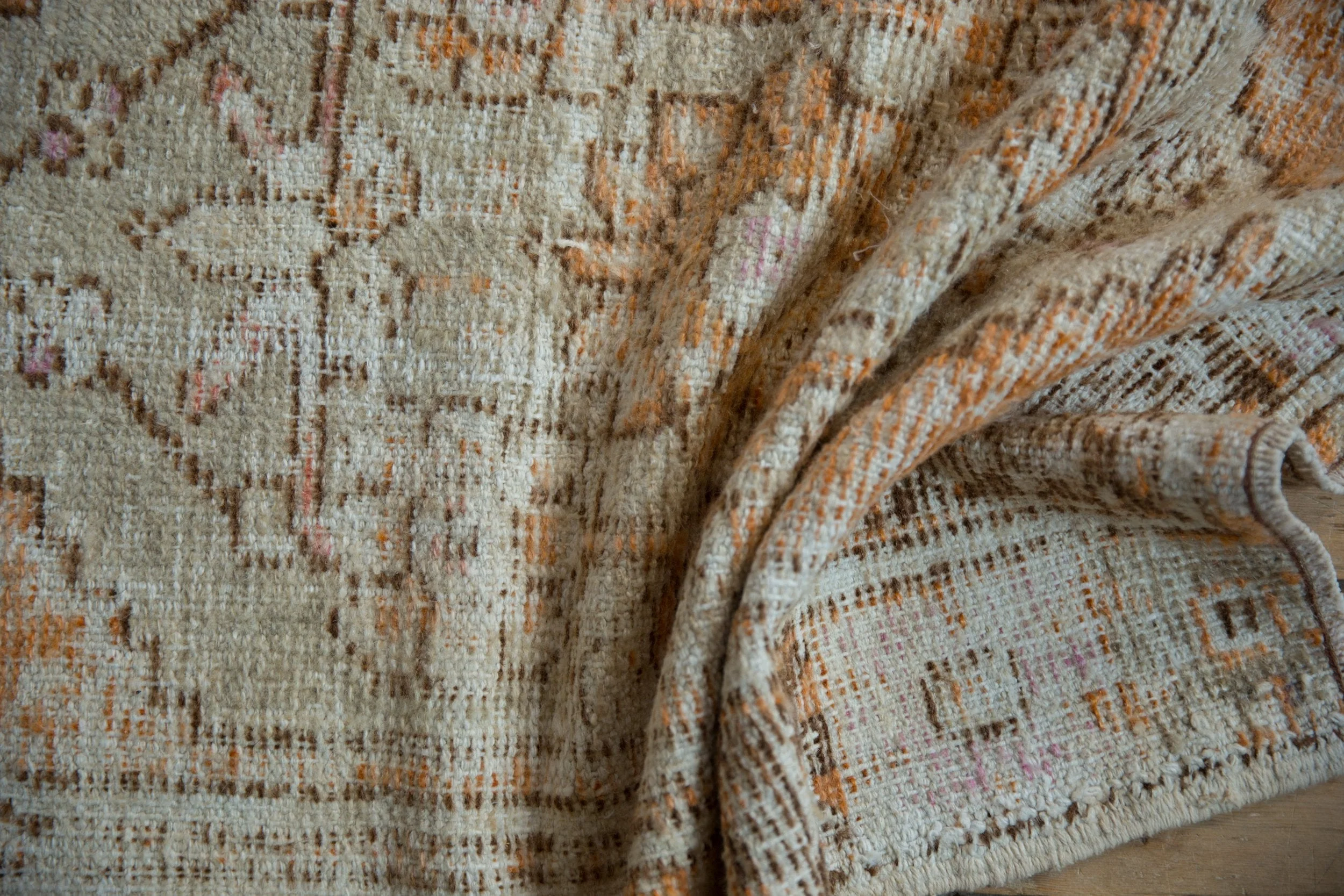 2.5x4 Vintage Distressed Oushak Rug - Image 9