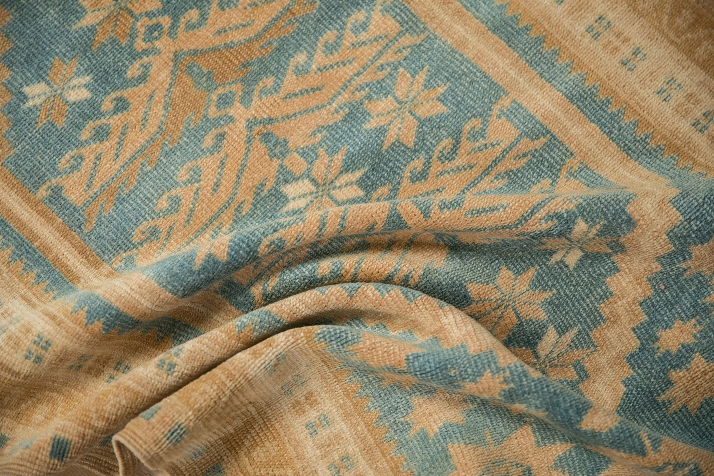2.5x4 Vintage Distressed Oushak Rug - Image 8
