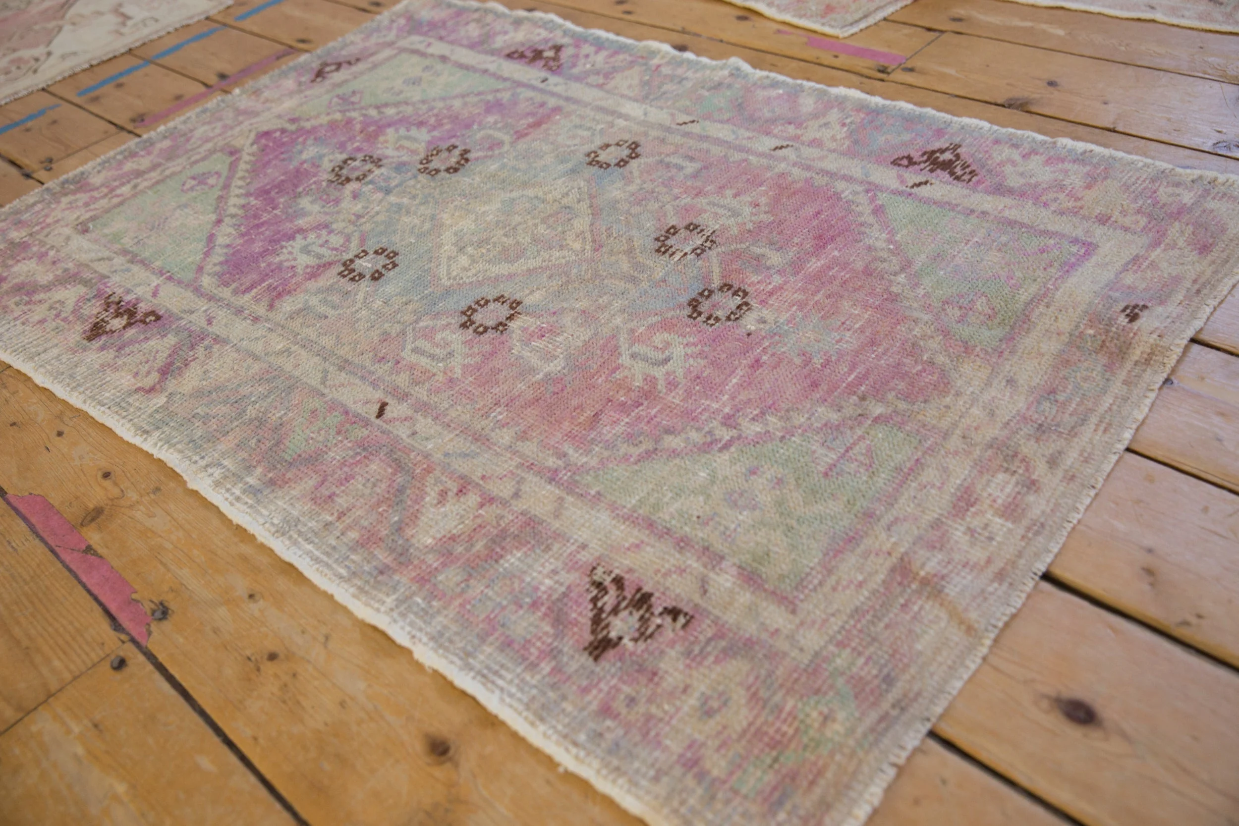 2.5x4 Vintage Distressed Oushak Rug - Image 3