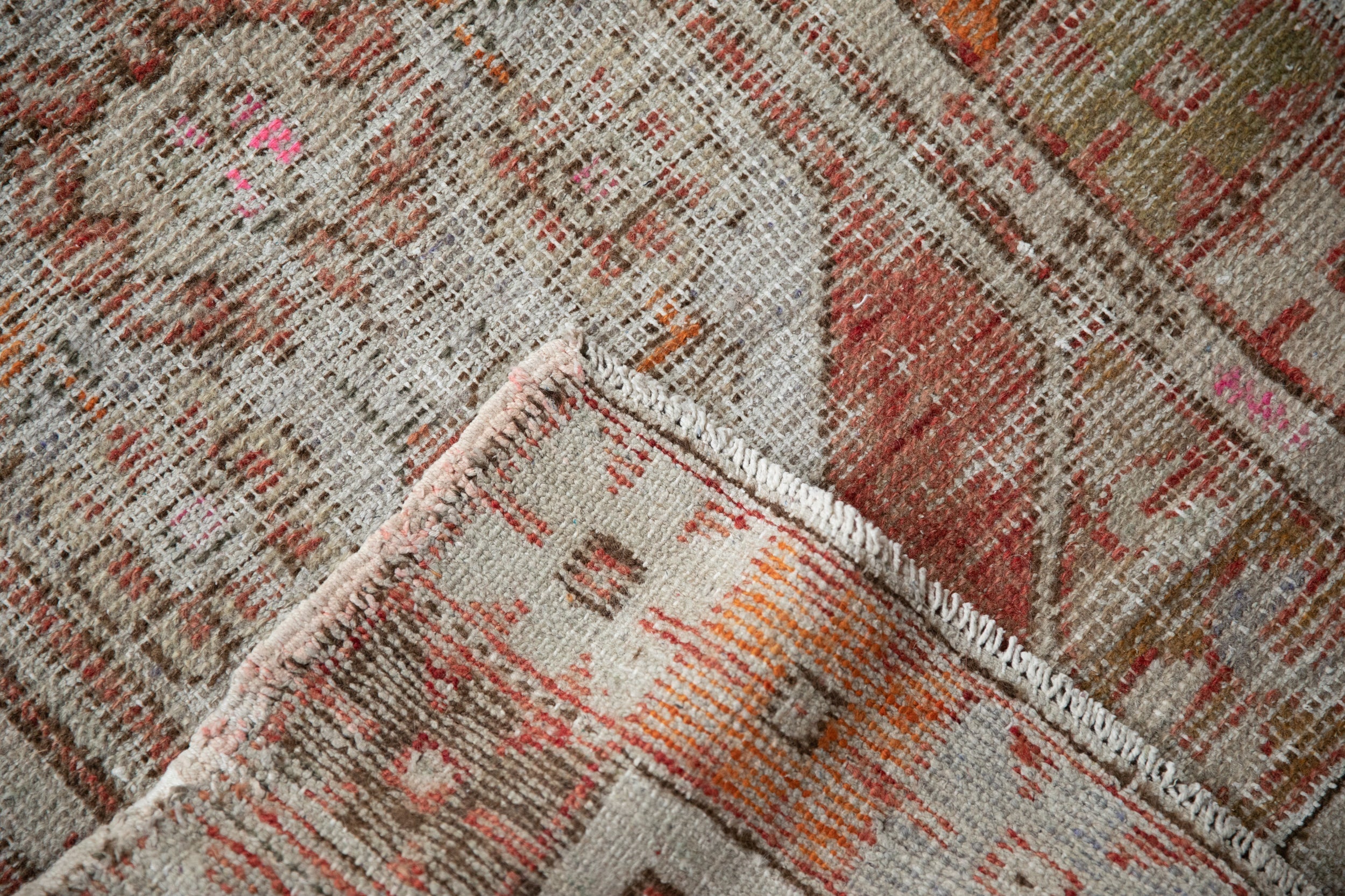 2.5x4 Vintage Distressed Oushak Rug - Image 8