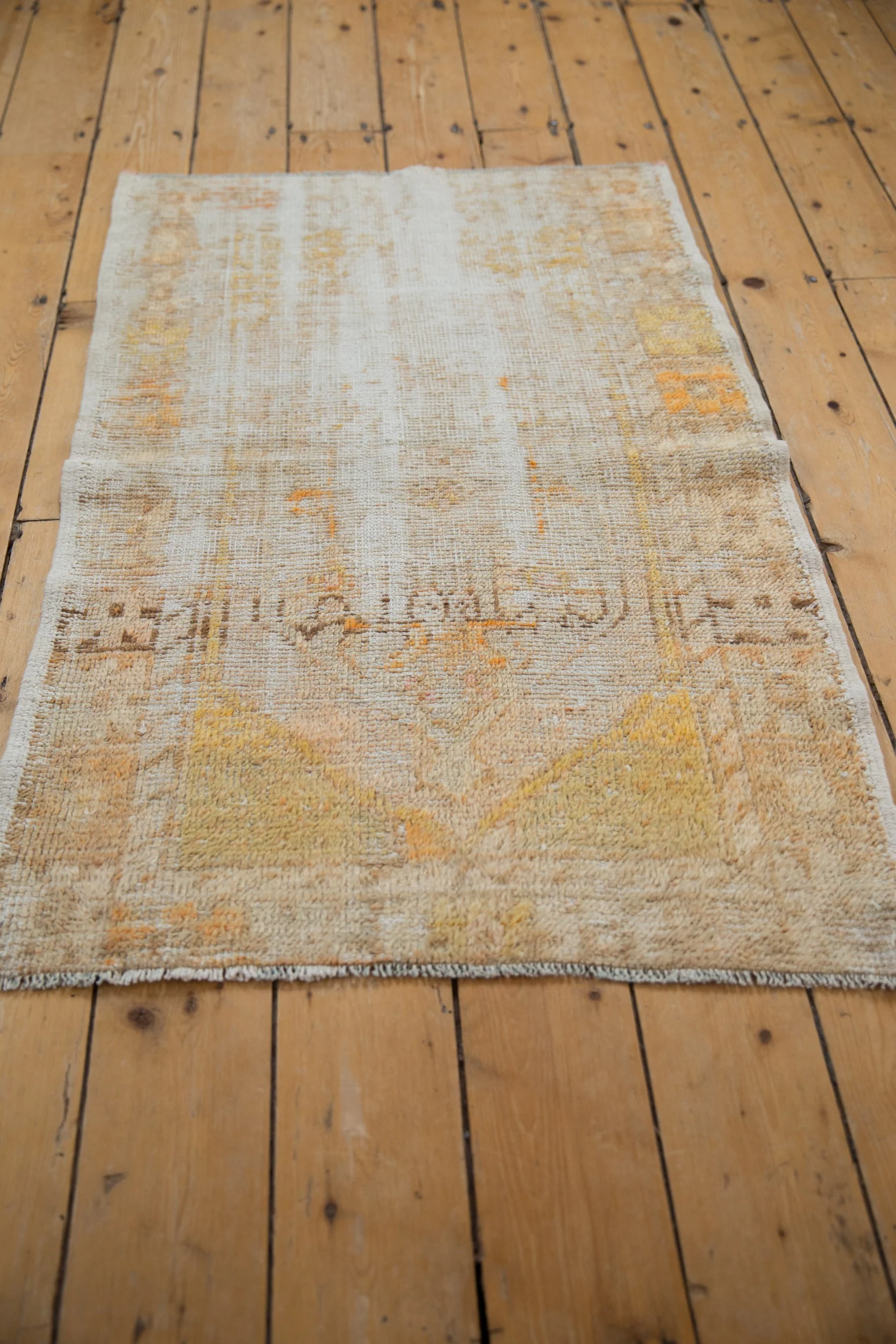 2.5x4 Vintage Distressed Oushak Rug - Image 7