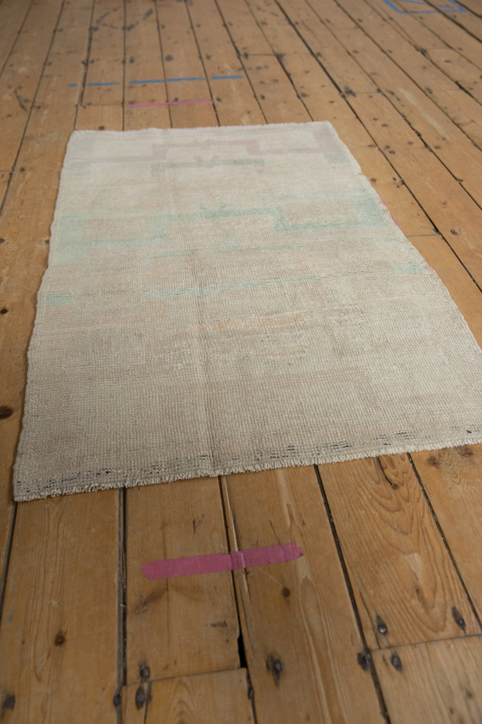 2.5x4 Vintage Distressed Tulu Rug - Image 3