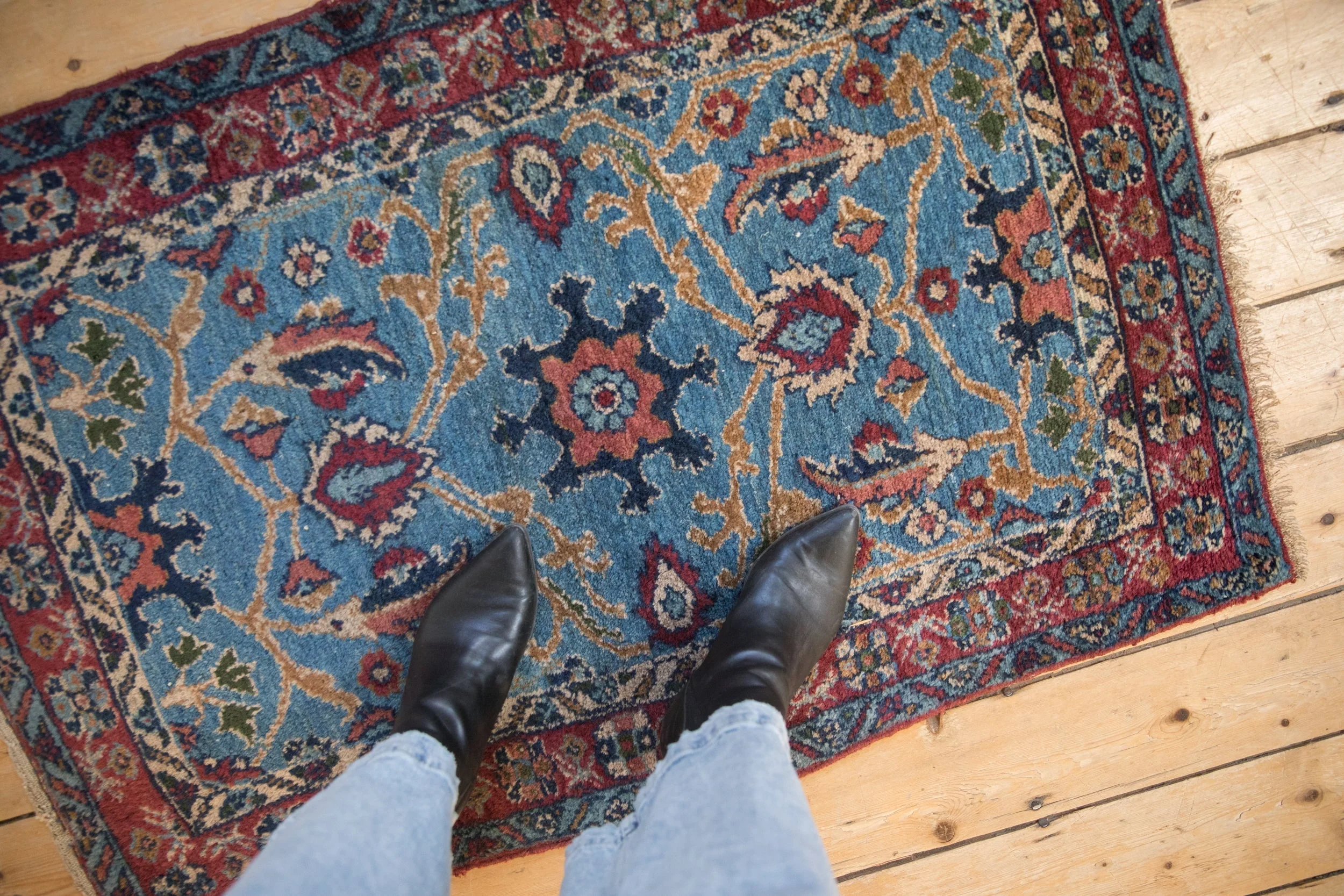 2.5x4 Vintage Fine Bibikabad Rug - Image 2