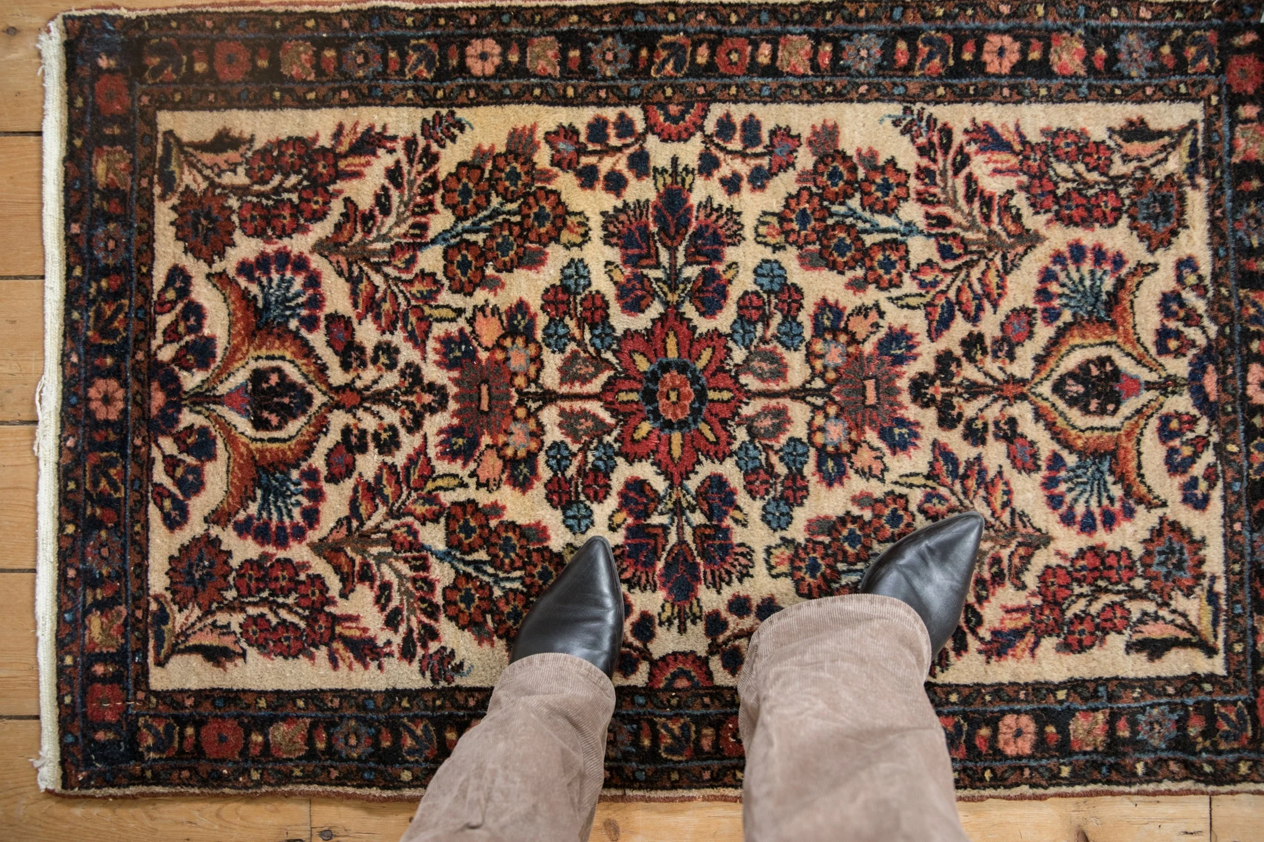 2.5x4 Vintage Fine Borchalou Rug - Image 2