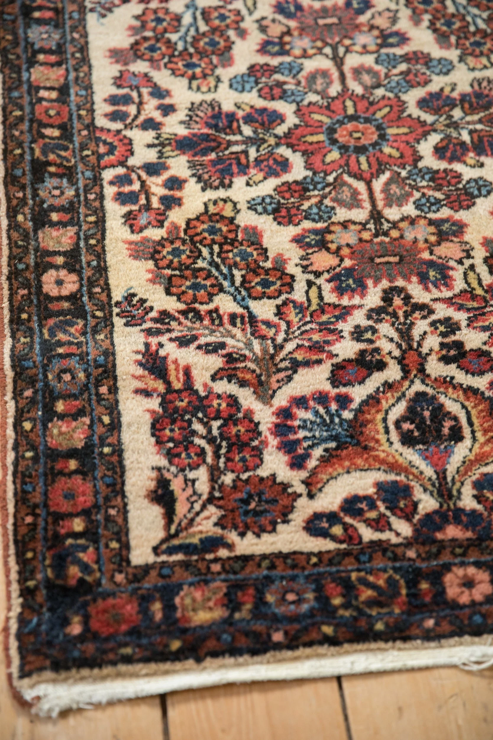 2.5x4 Vintage Fine Borchalou Rug - Image 6