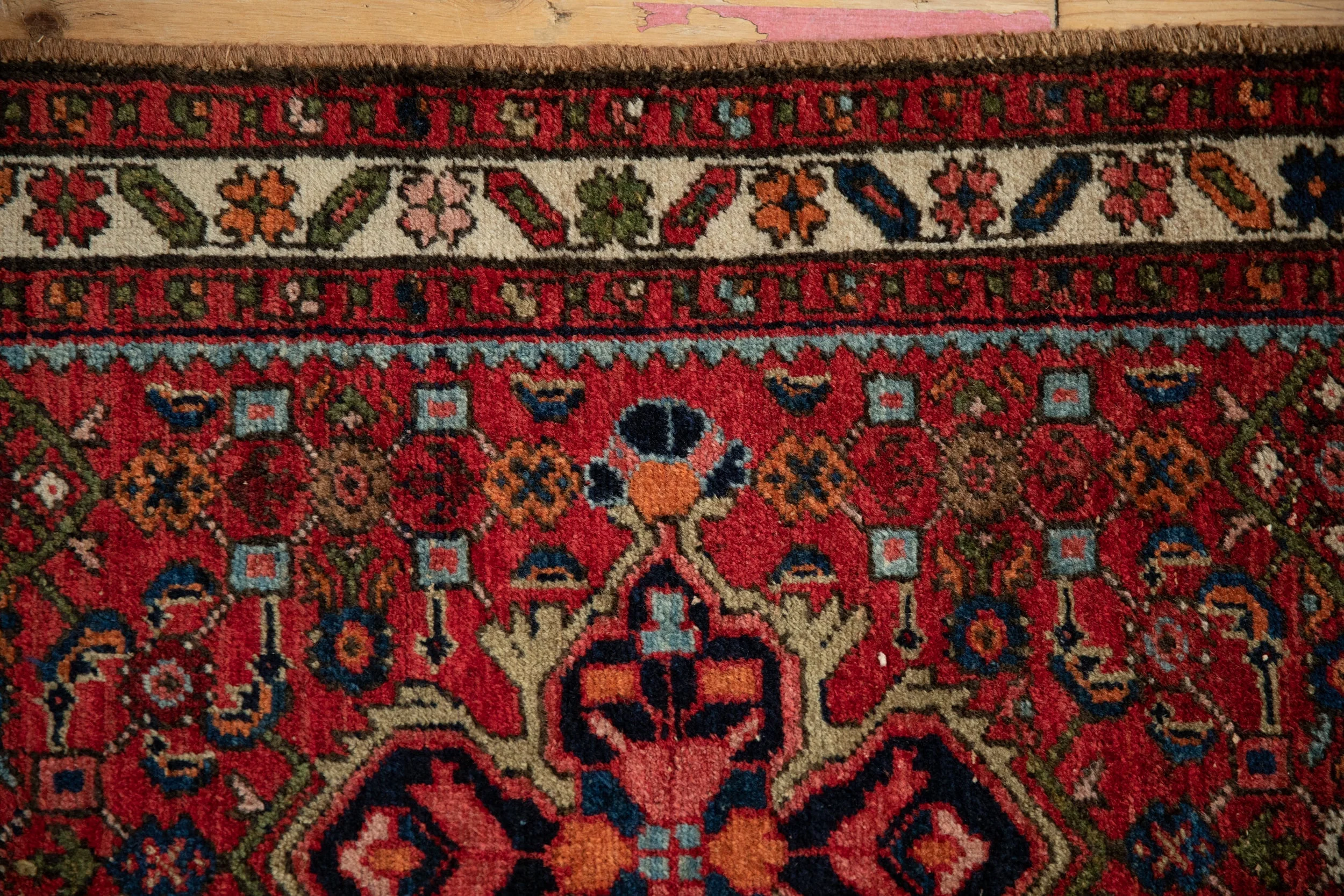 2.5x4 Vintage Hamadan Rug - Image 3