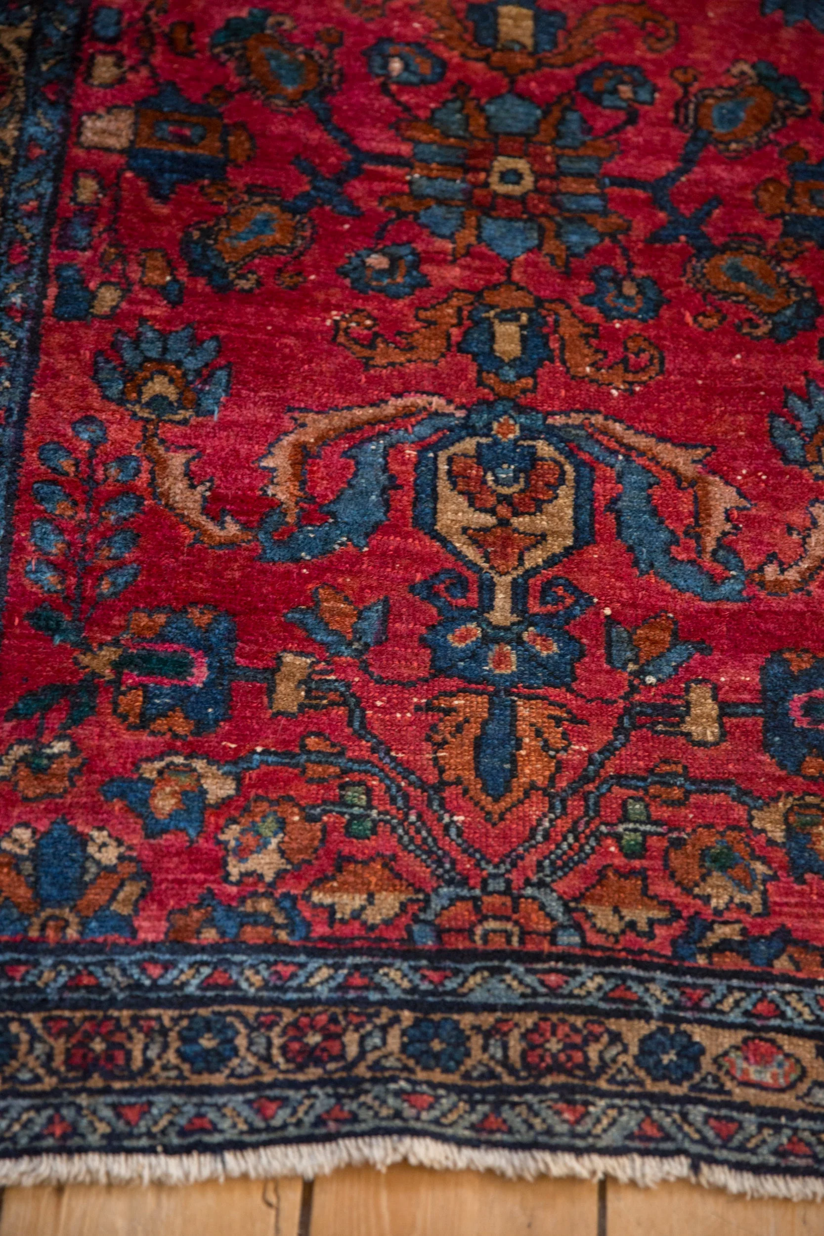 2.5x4 Vintage Lilihan Rug - Image 6