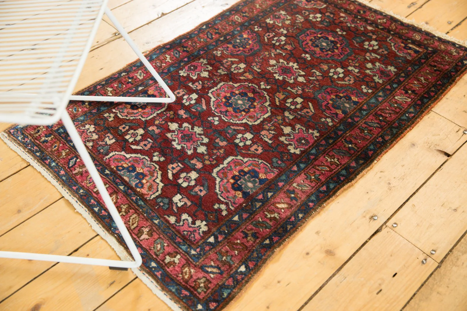 2.5x4 Vintage Lilihan Rug - Image 4