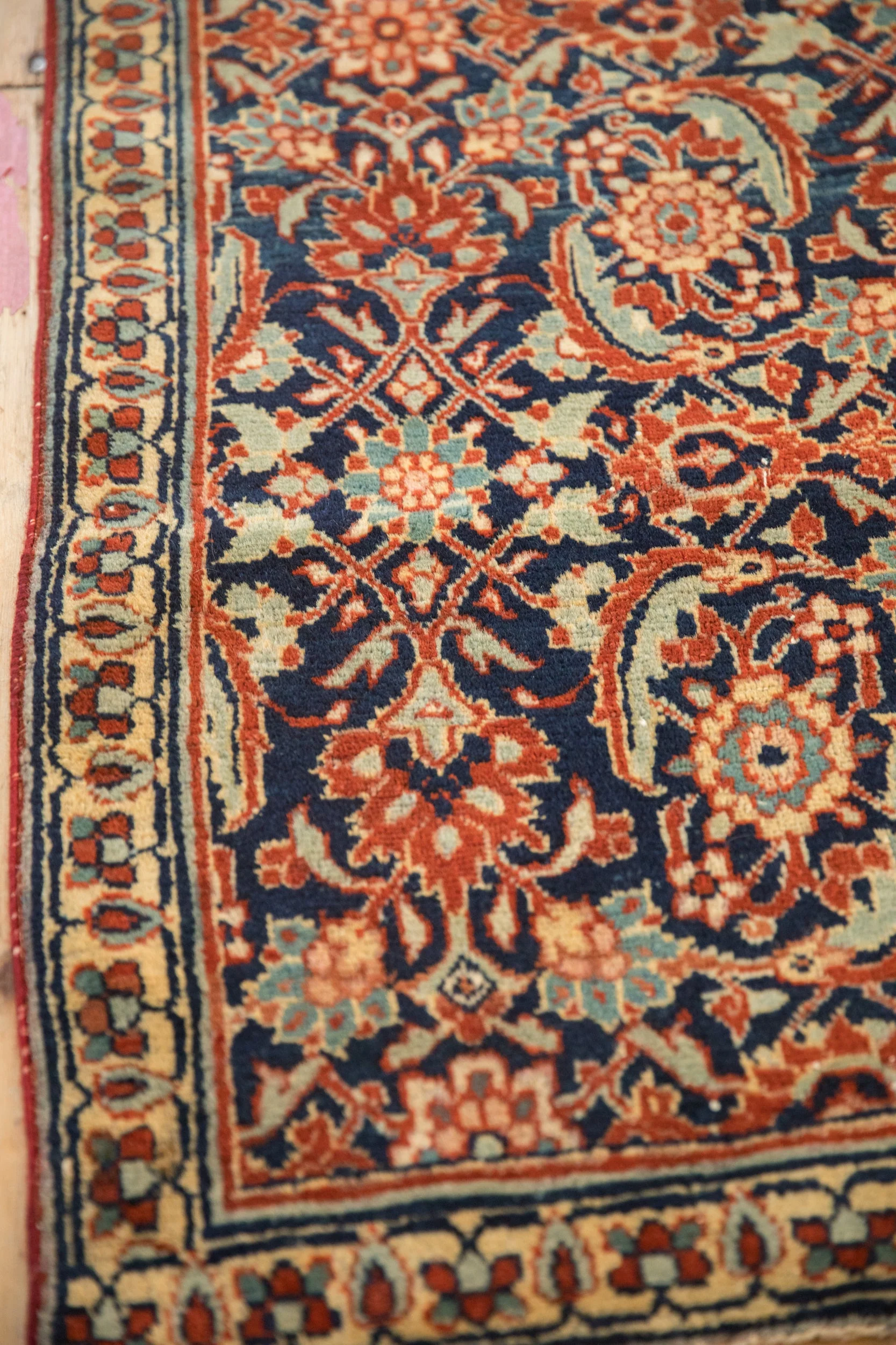 2.5x4 Vintage Tabriz Sennehbaft Rug - Image 11