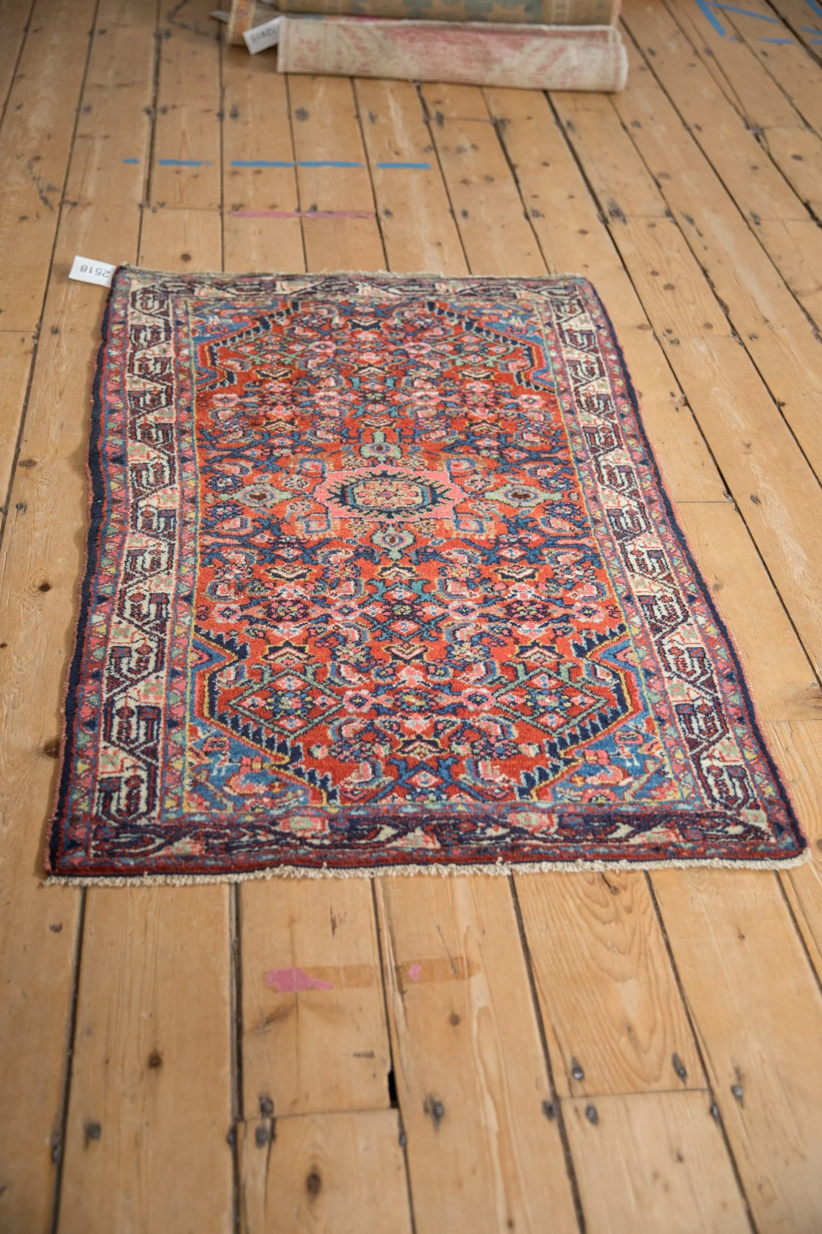 2.5x4 Vintage Tajabad Rug - Image 4