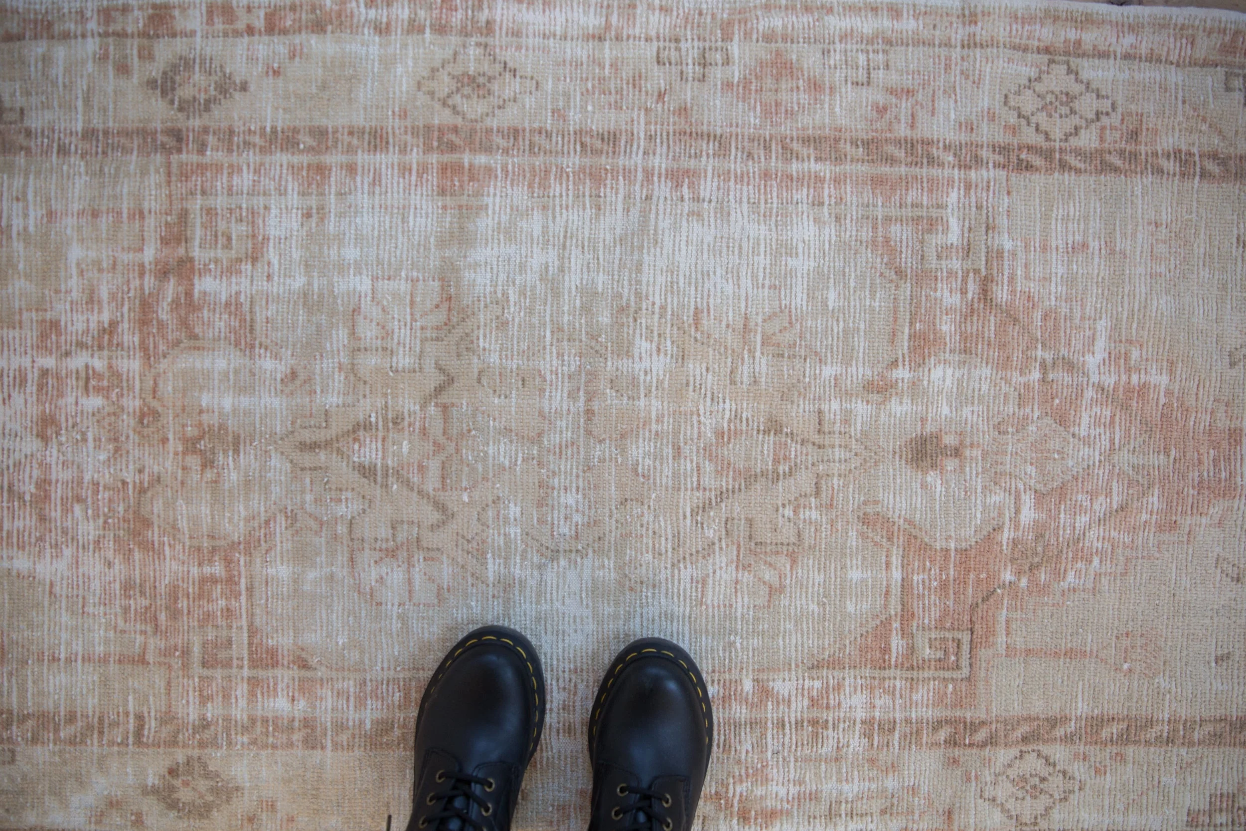 2.5x5.5 Vintage Distressed Oushak Rug Runner - Image 2
