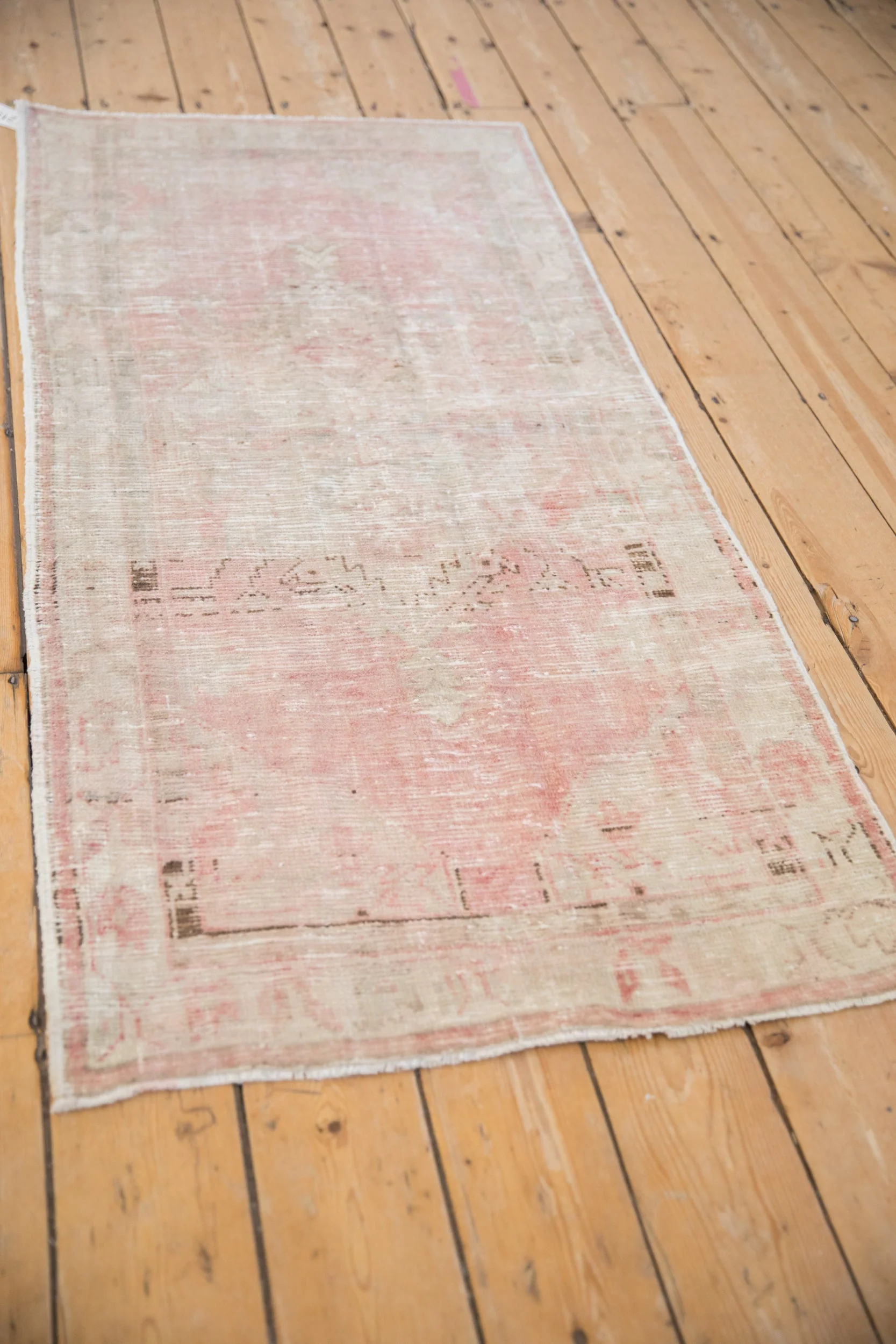 2.5x5.5 Vintage Distressed Oushak Rug Runner - Image 4
