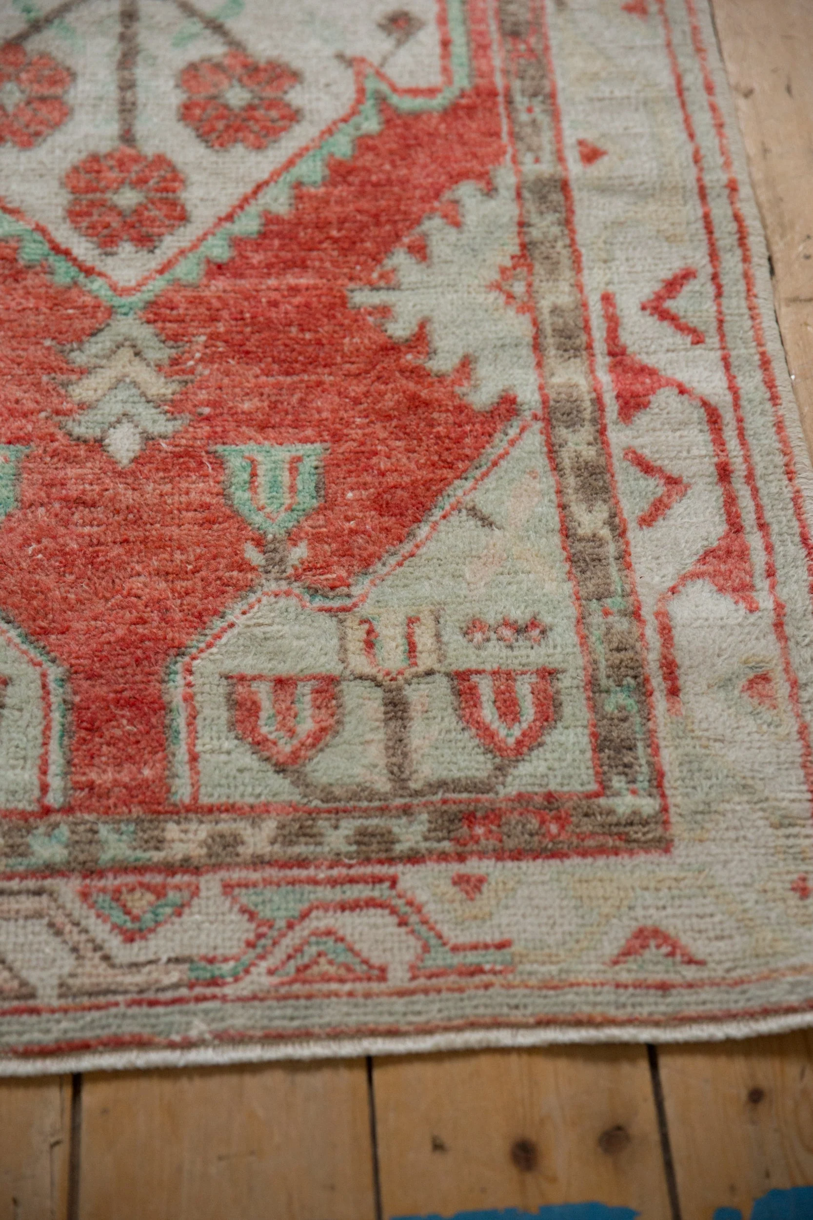 2.5x5.5 Vintage Distressed Oushak Rug Runner - Image 9