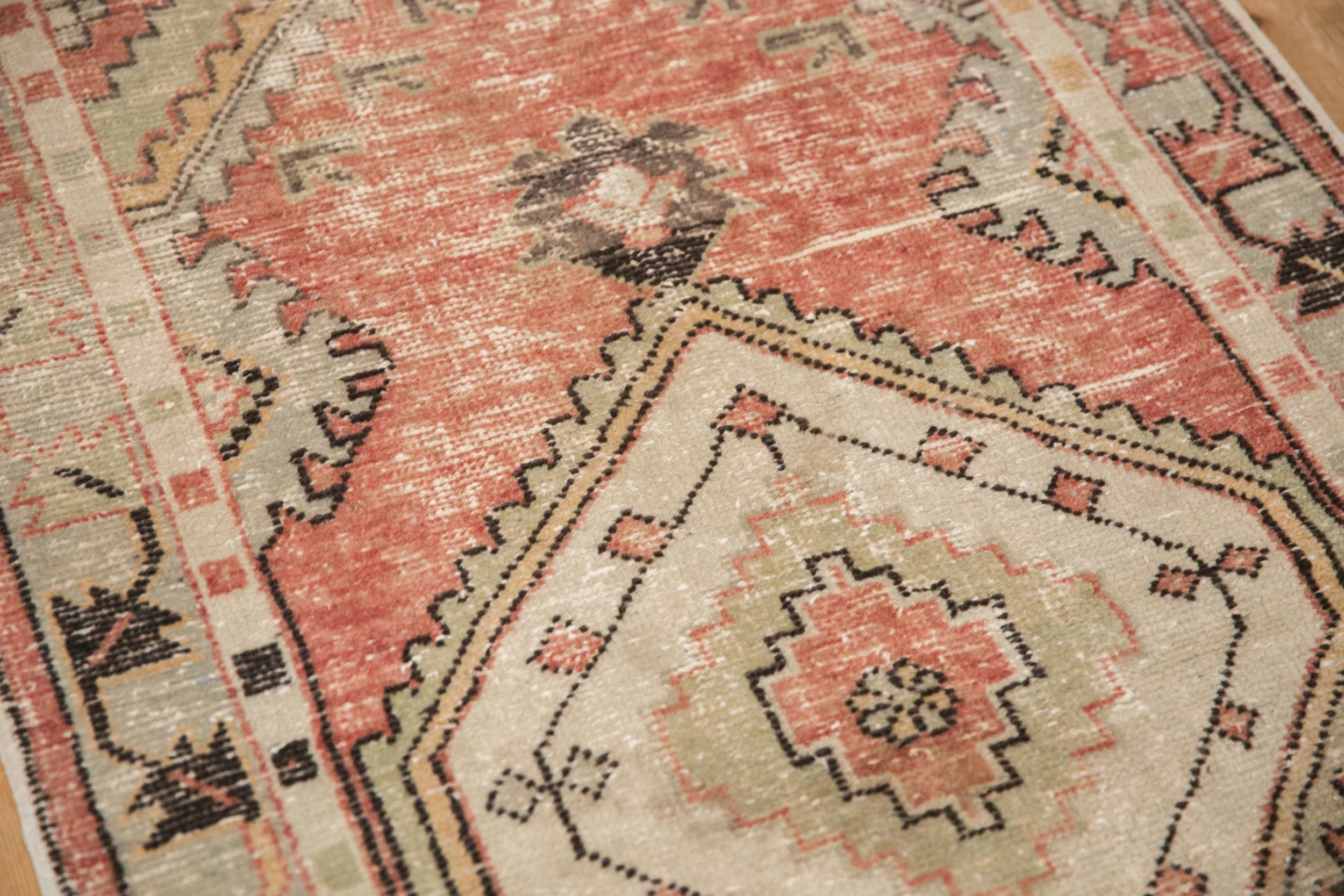 2.5x5.5 Vintage Distressed Oushak Rug Runner - Image 7