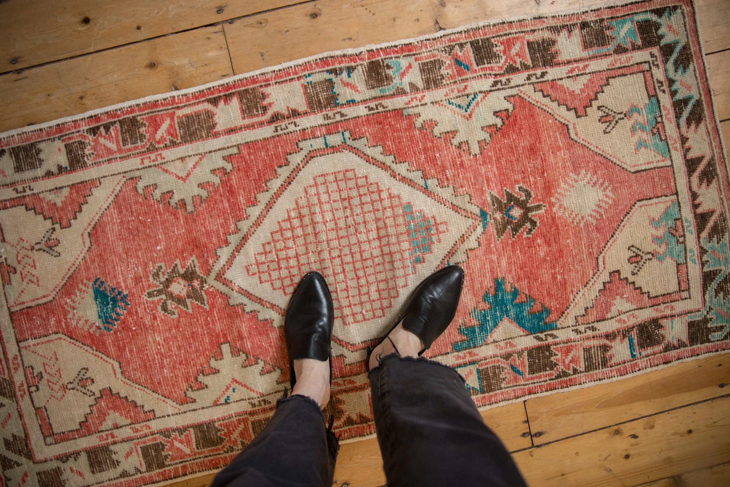 2.5x5.5 Vintage Distressed Oushak Rug Runner - Image 2