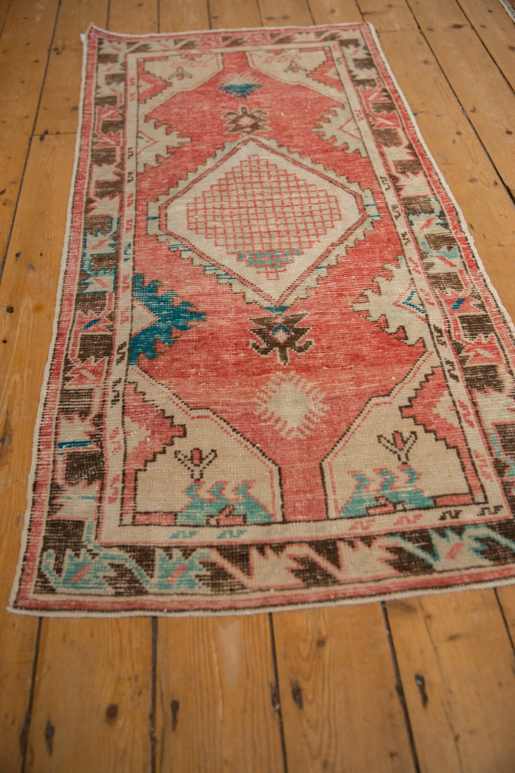 2.5x5.5 Vintage Distressed Oushak Rug Runner - Image 4