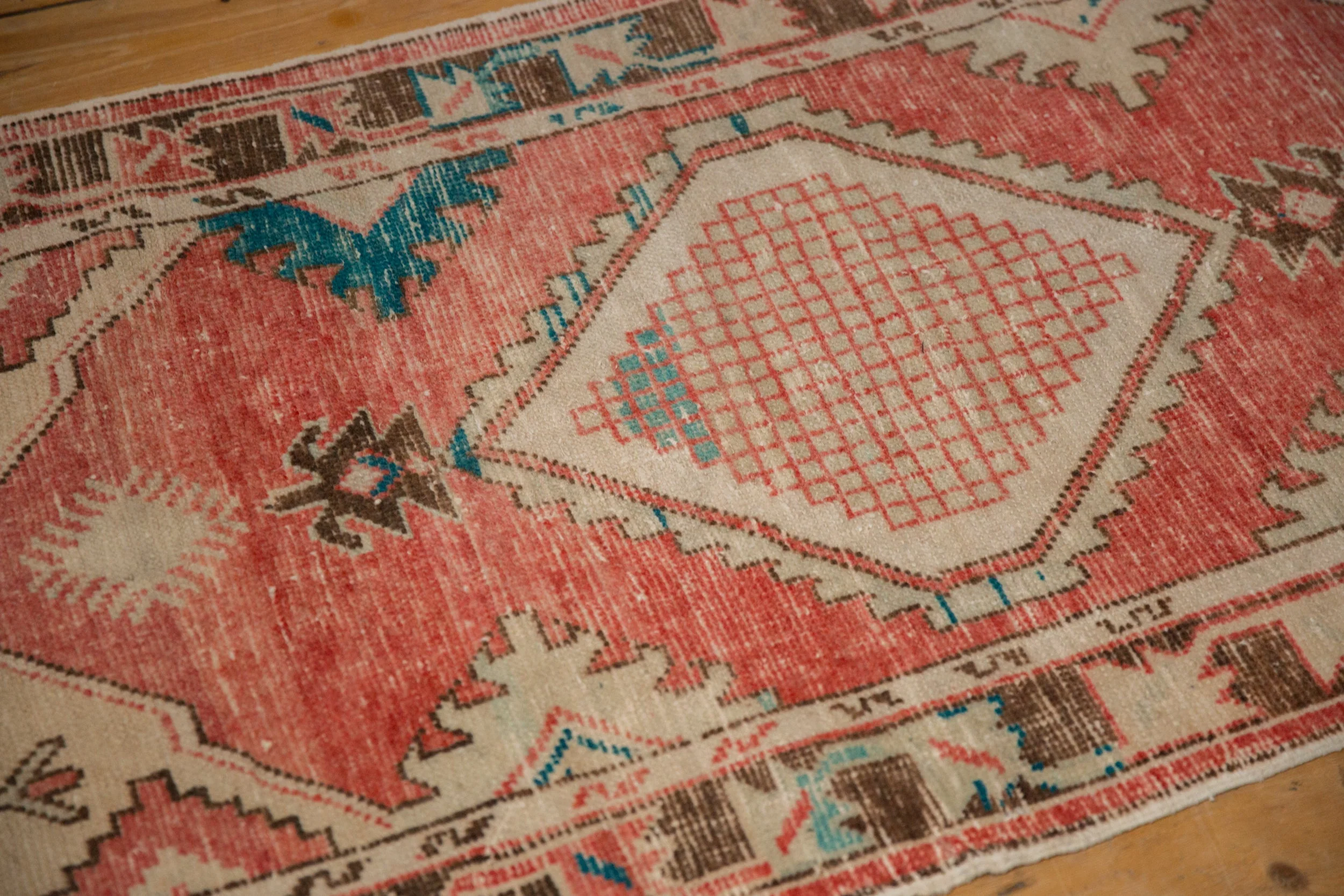 2.5x5.5 Vintage Distressed Oushak Rug Runner - Image 6