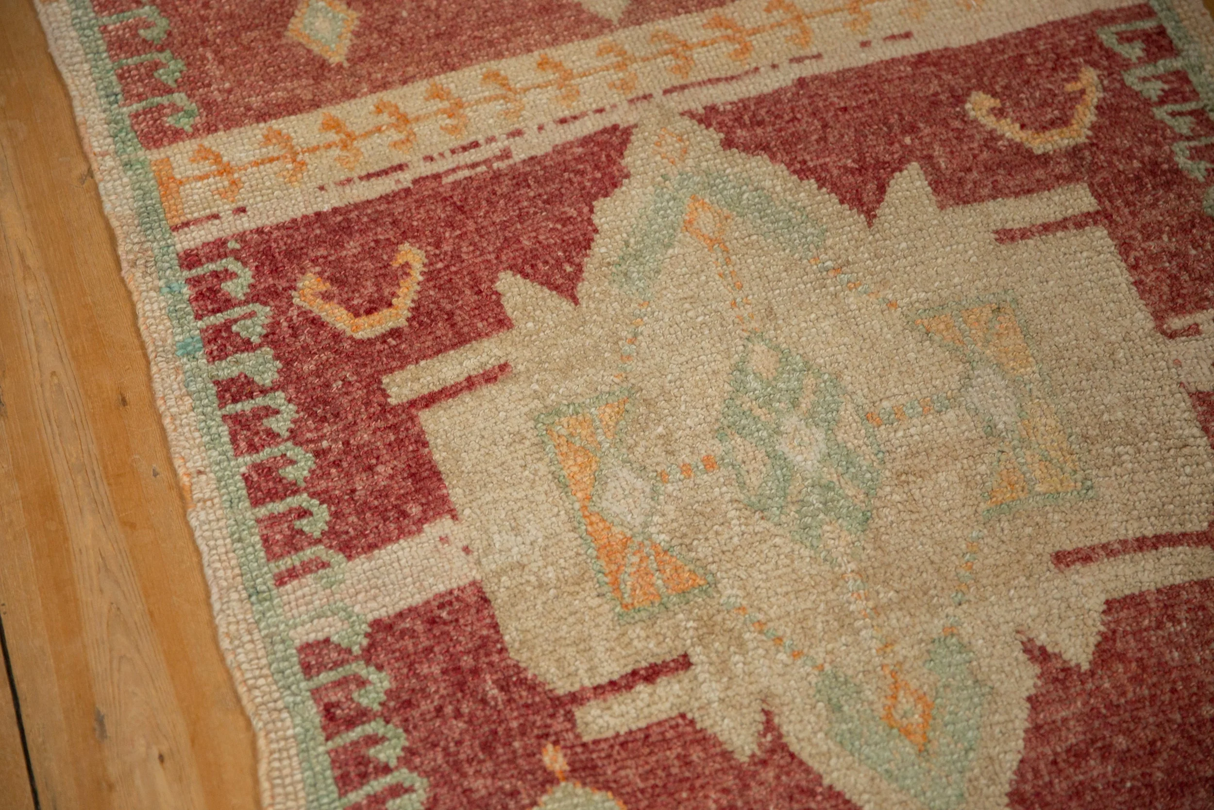 2.5x5 Vintage Distressed Kars Rug Runner - Image 5