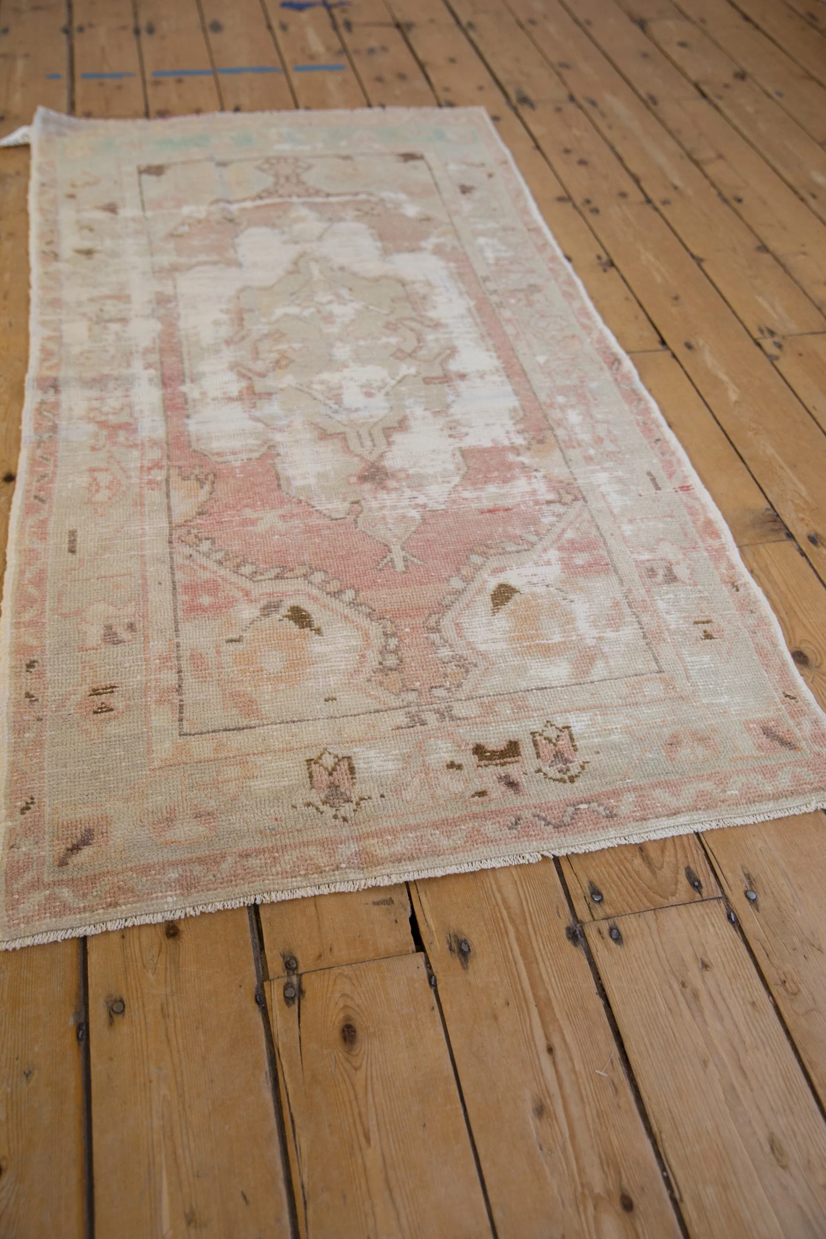 2.5x5 Vintage Distressed Oushak Rug Runner - Image 4
