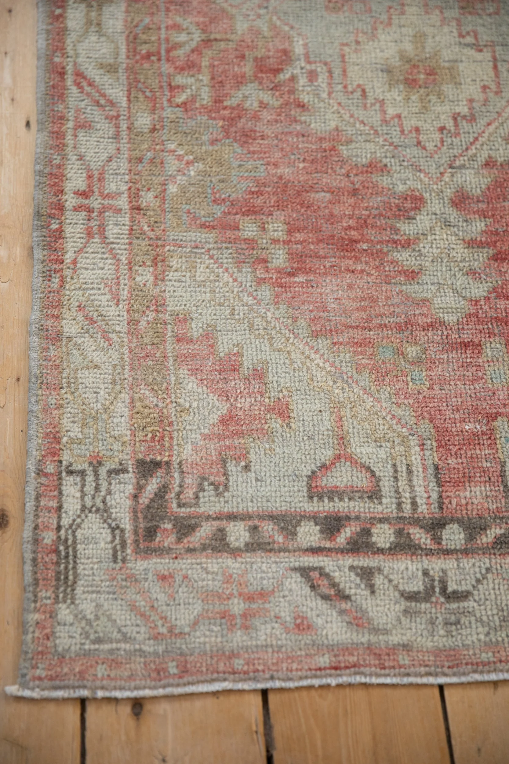 2.5x5 Vintage Distressed Oushak Rug Runner - Image 7