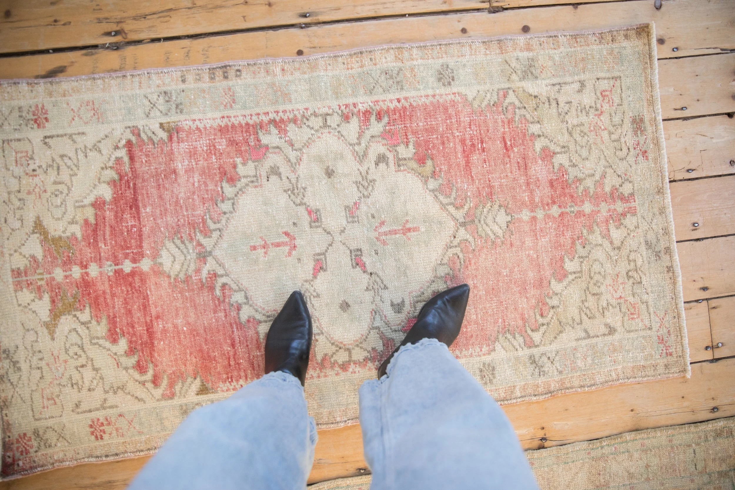 2.5x5 Vintage Distressed Oushak Rug Runner - Image 2